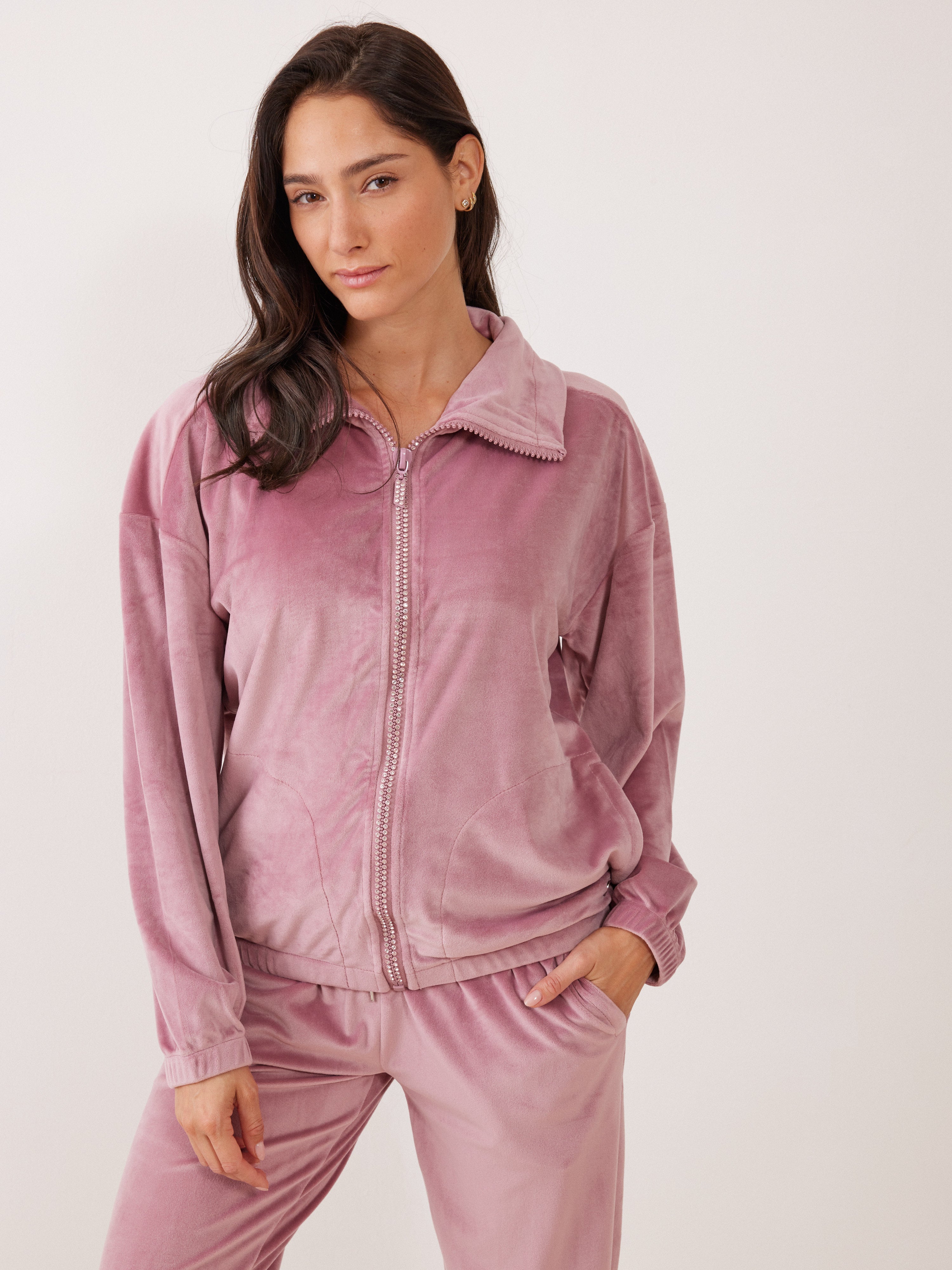 חליפת רוכסן יהלומים קטיפה