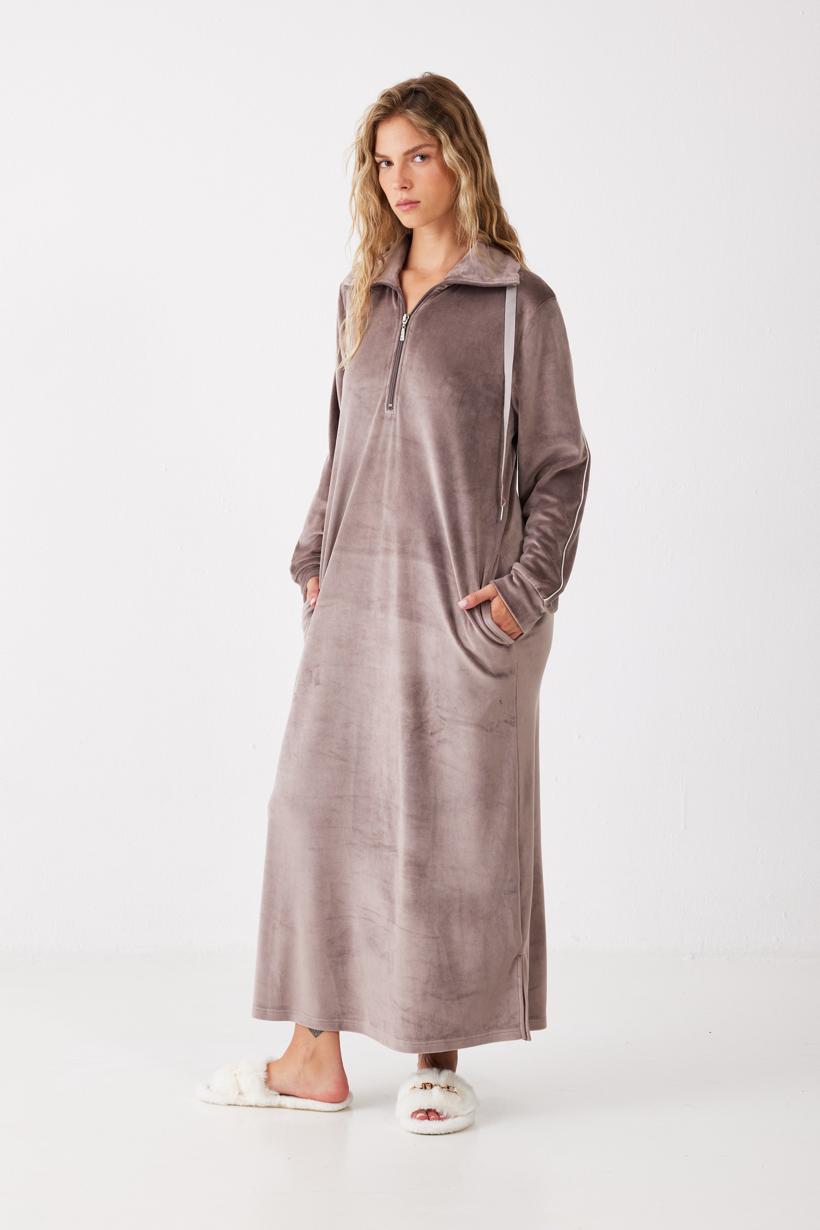 כותונת פייפינג קטיפה