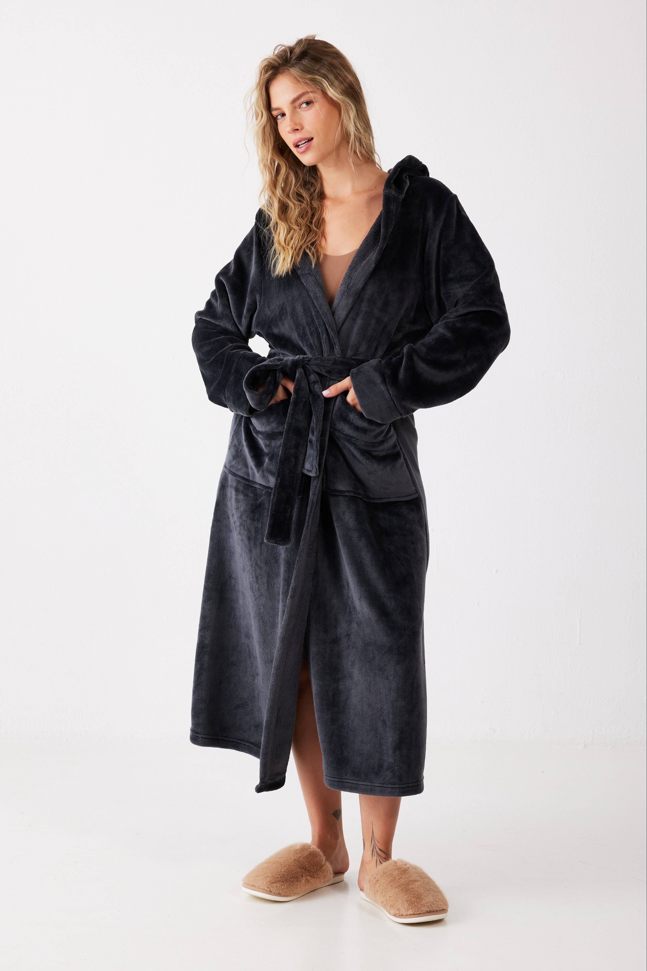 חלוק קפוצ'ון פלאפי