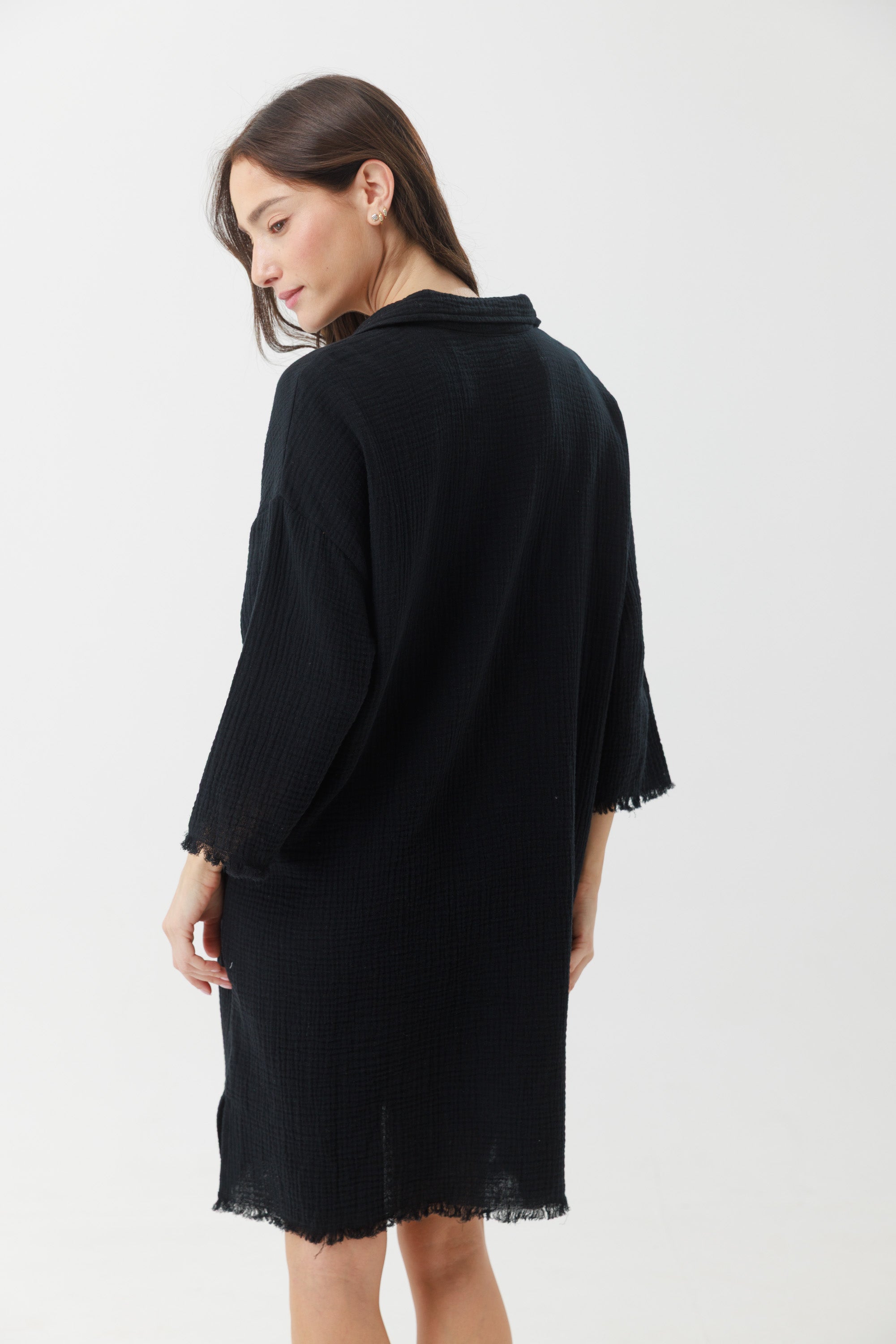 שמלת בית טטרה מכופתרת 100% כותנה צבע שחור