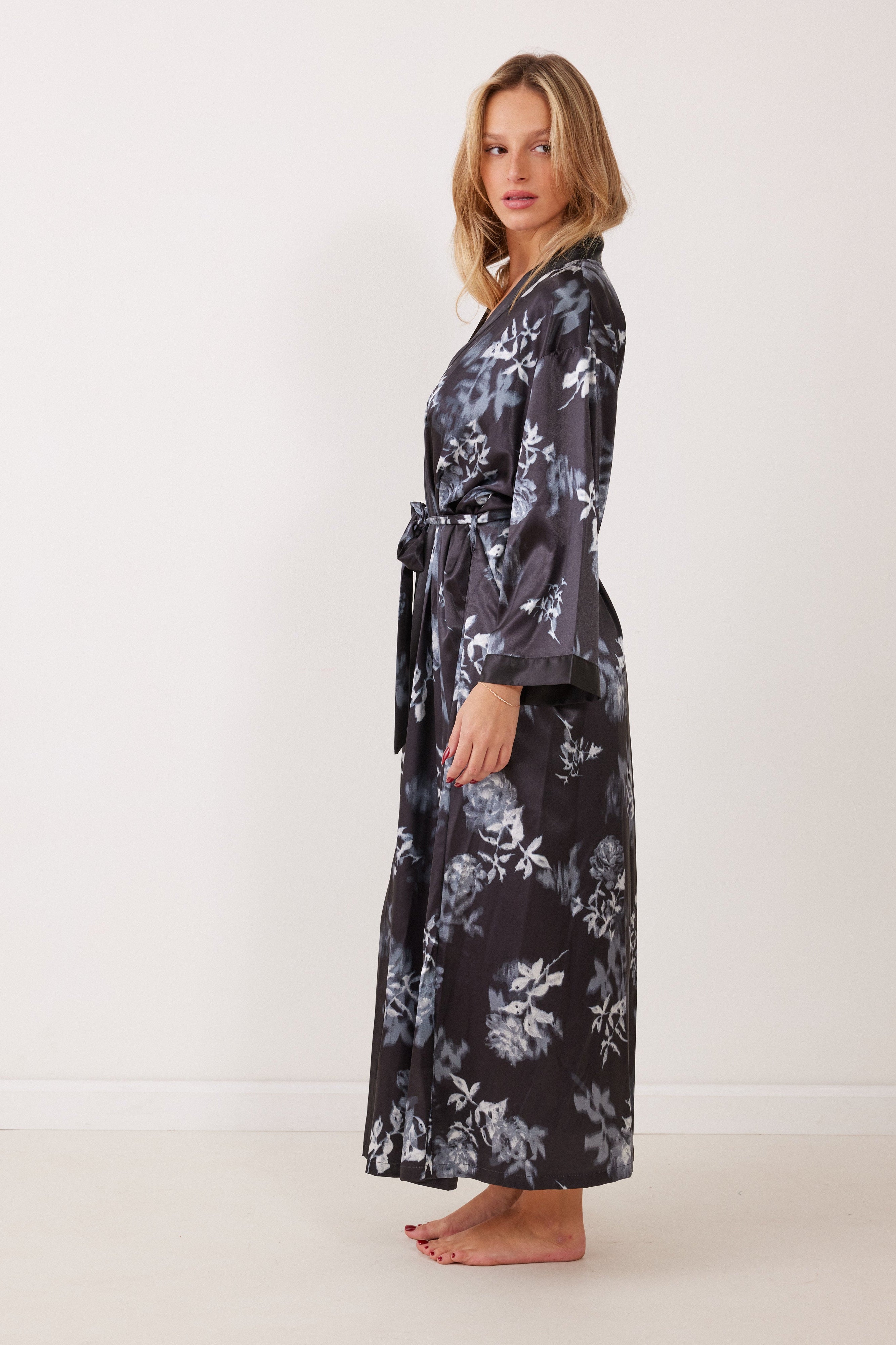 חלוק סאטן מקסי מודפס