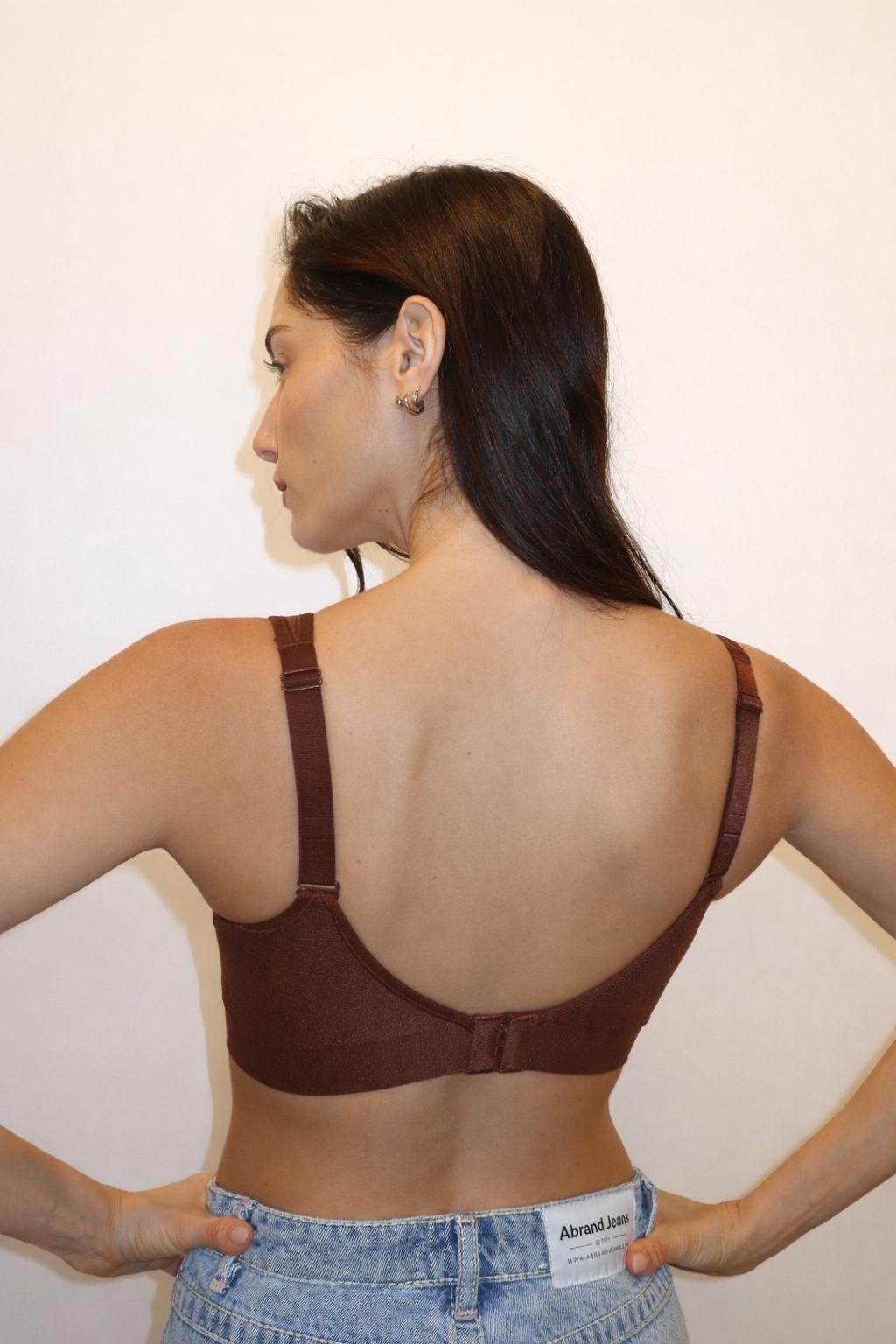 חזיית טופ ספורטיבית ללא ברזל - חום שוקולד