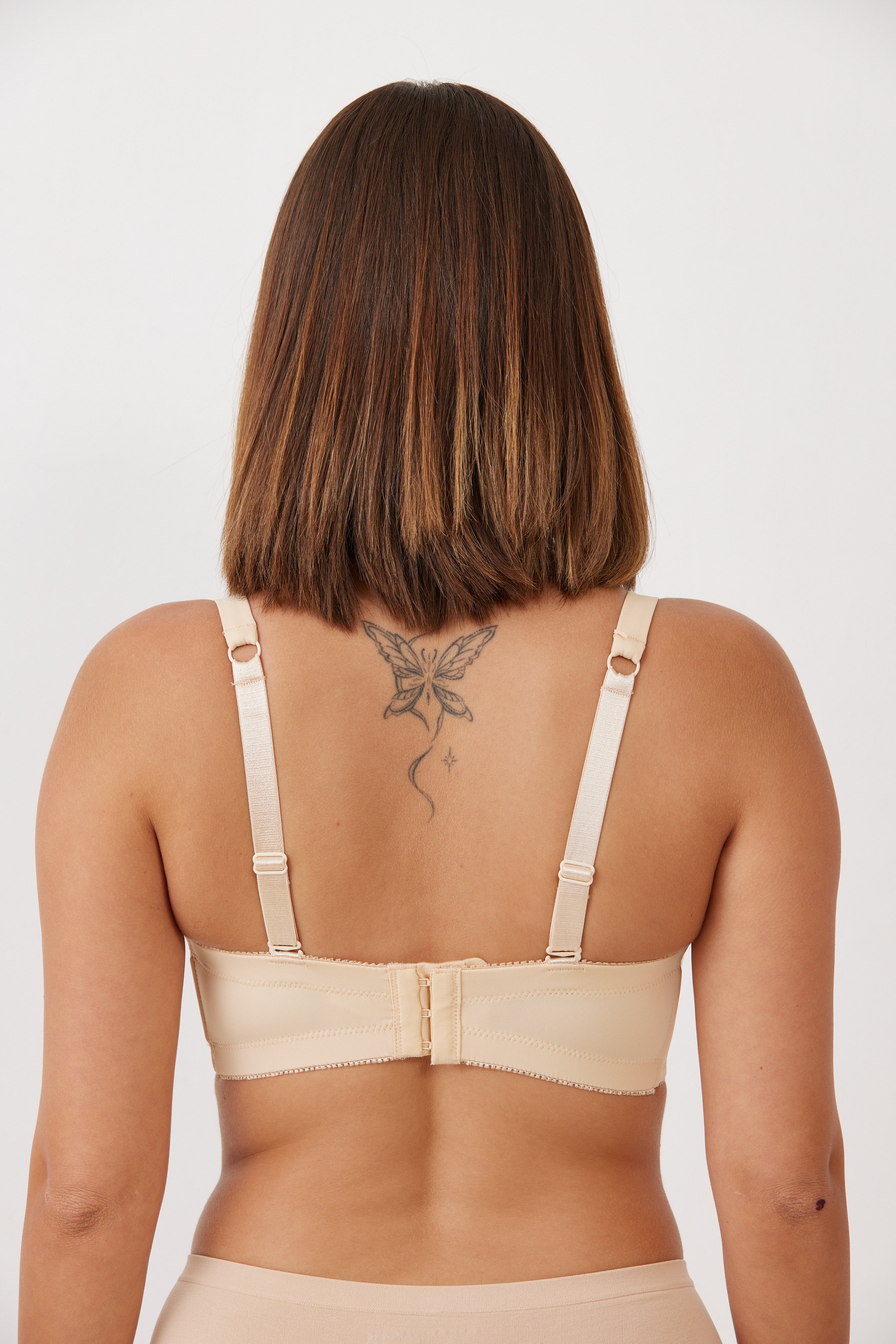 חזיית סטרפלס מידות גדולות