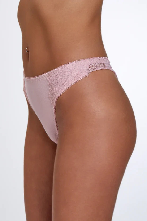 Lace String תחתון חוטיני בד ריב