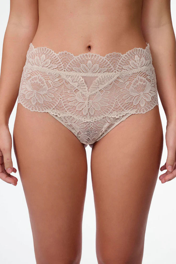 תחתון תחרה חוטיני גבוה