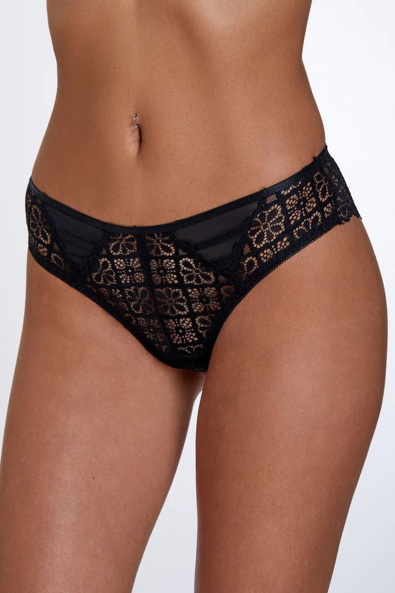 תחתון ברזילאי Lace