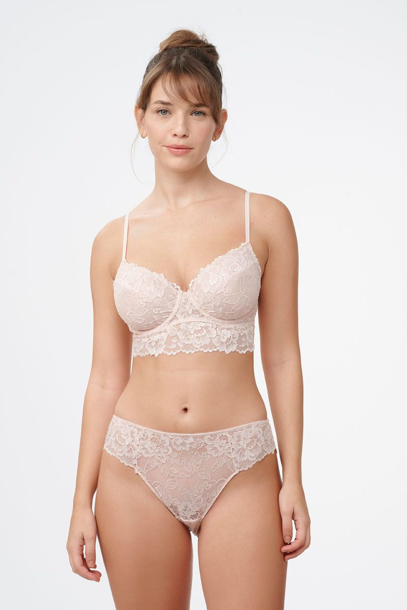 ברלט תחרה עם ברזלים ללא ריפוד במראה חזייה