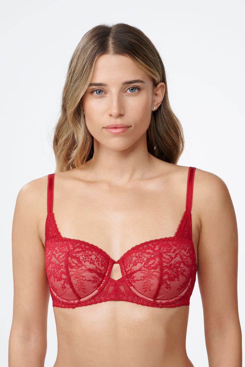 חזיית תחרה ריפוד קל