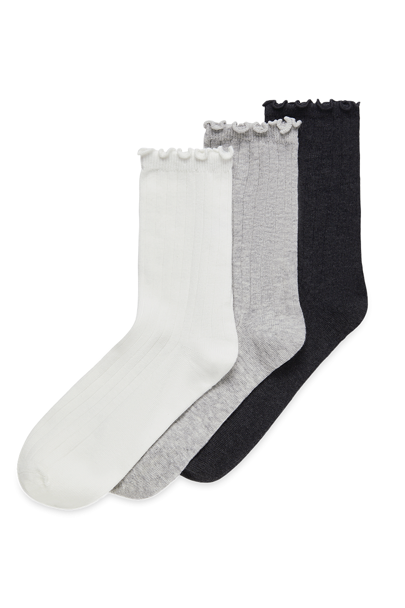 3 זוגות גרביים באורך קלאסי