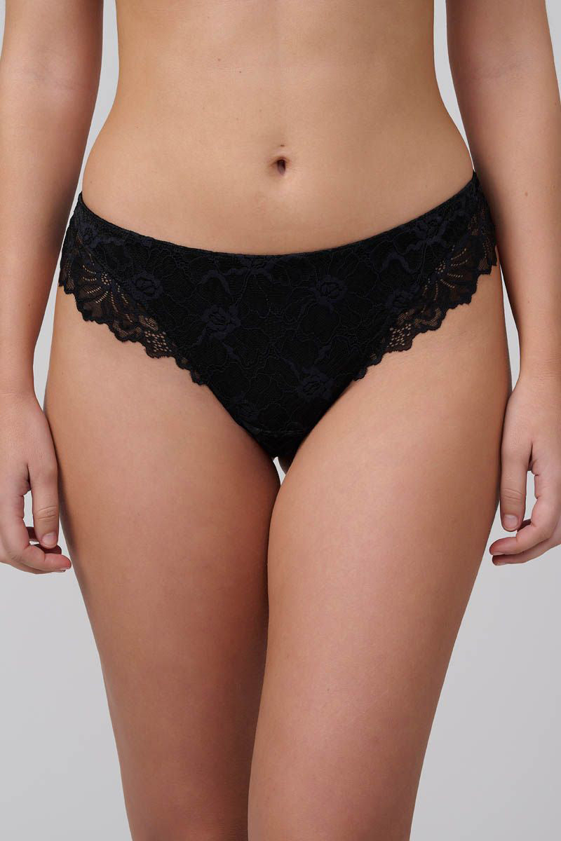 תחתון תחרה חוטיני