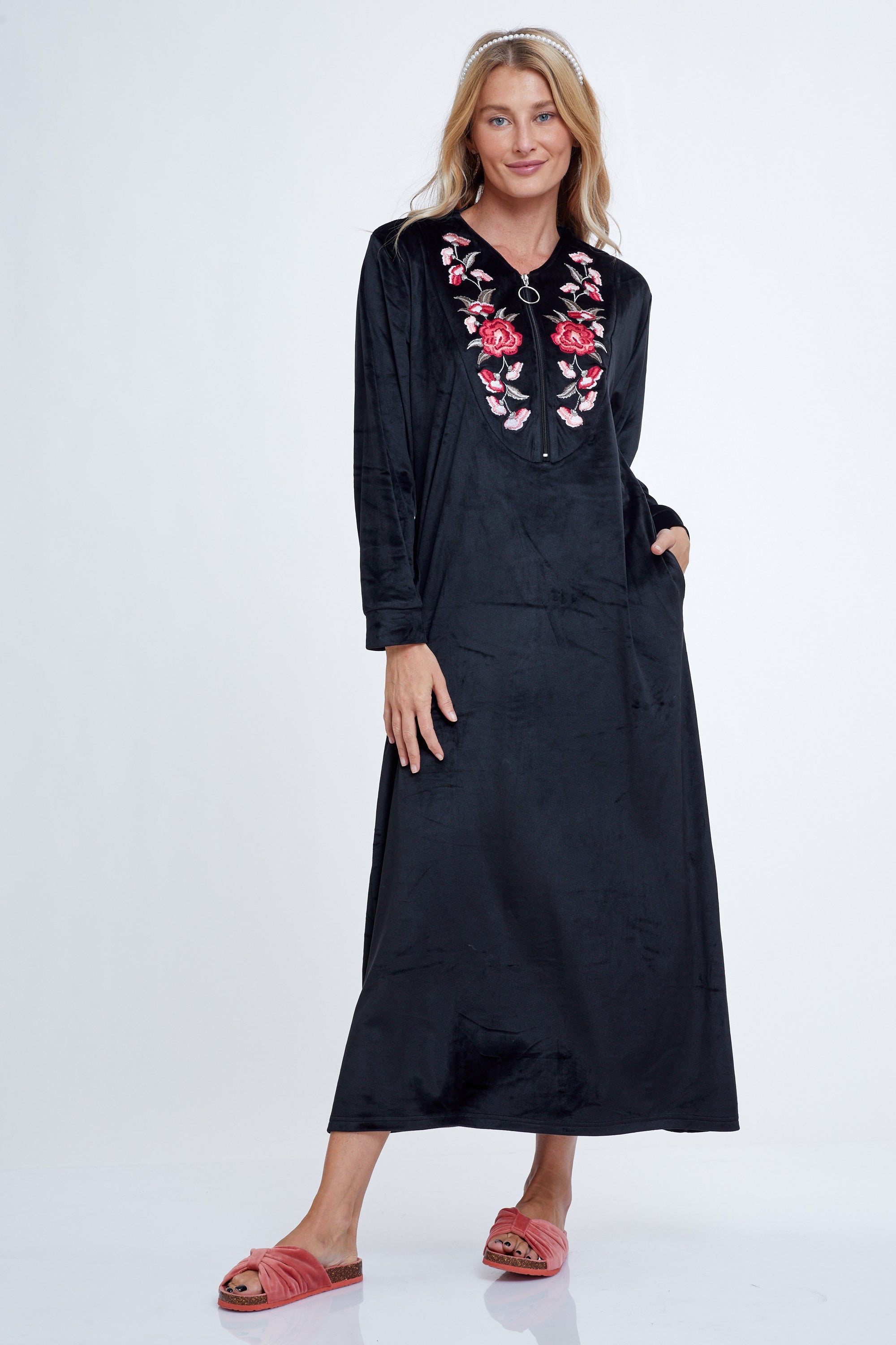 Flowers Velvet Night Dress כותונת לילה קטיפה