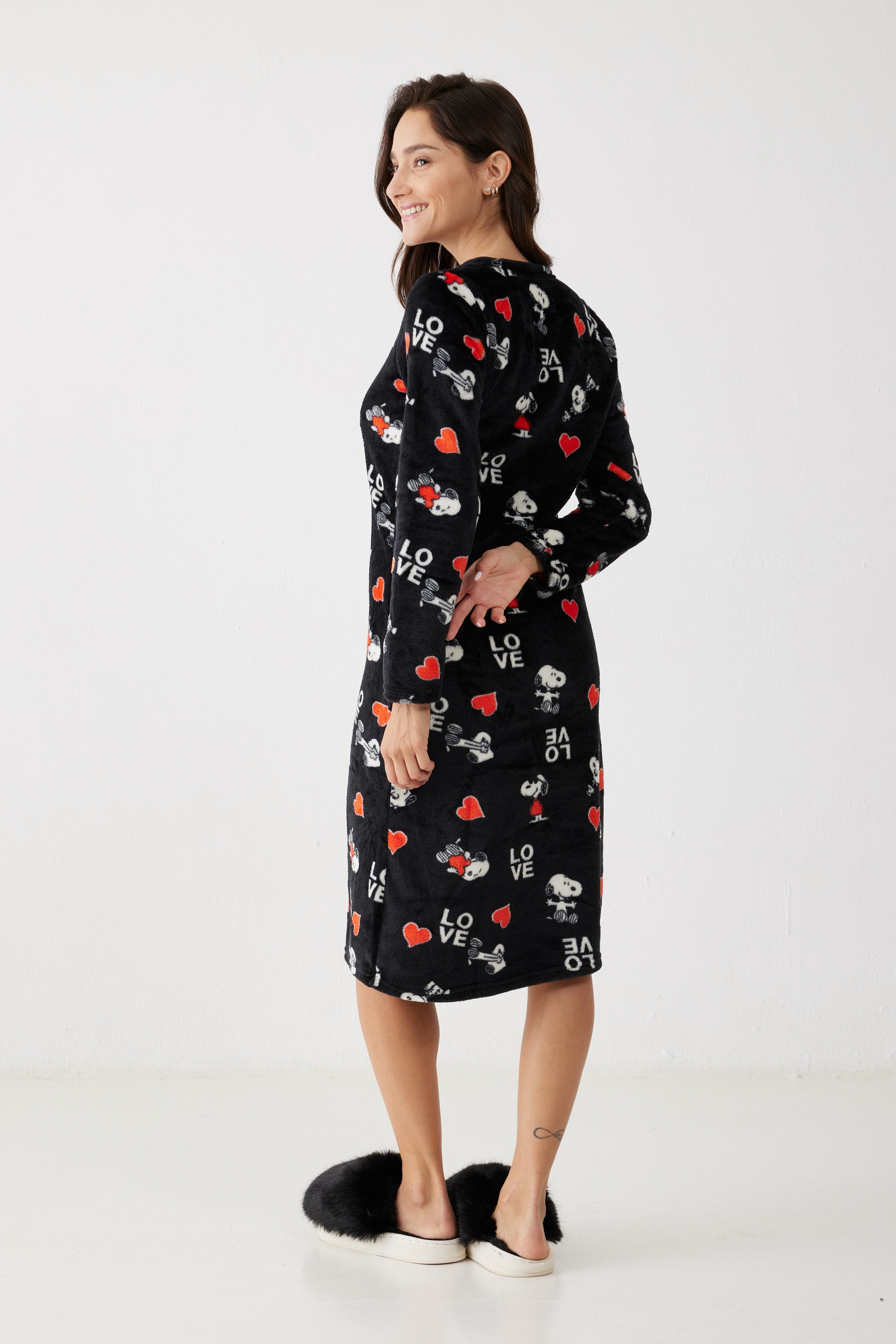 כותונת סנופי לבבות פלאפי