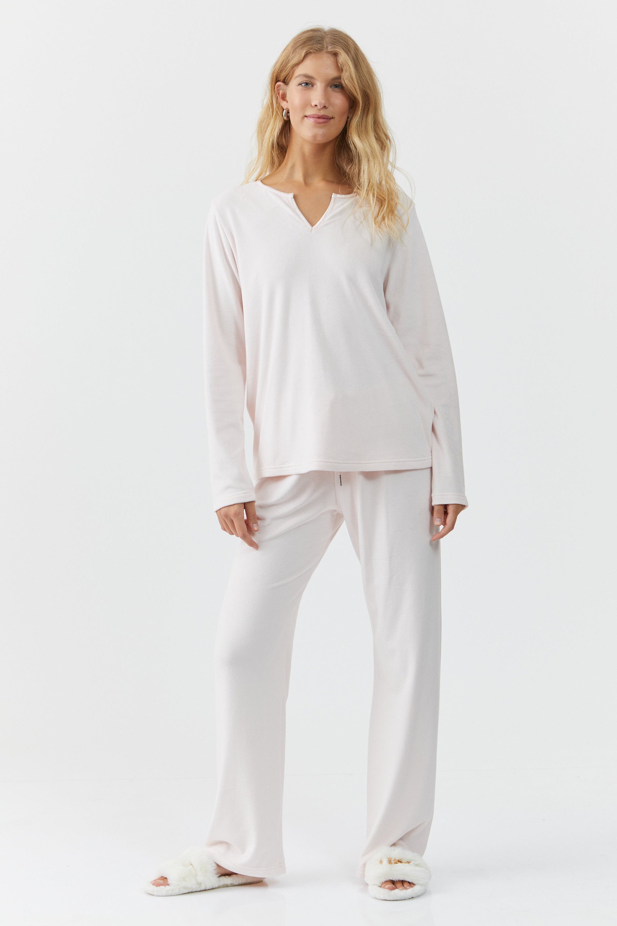 V Neck Velvet סט פיג'מה חורף