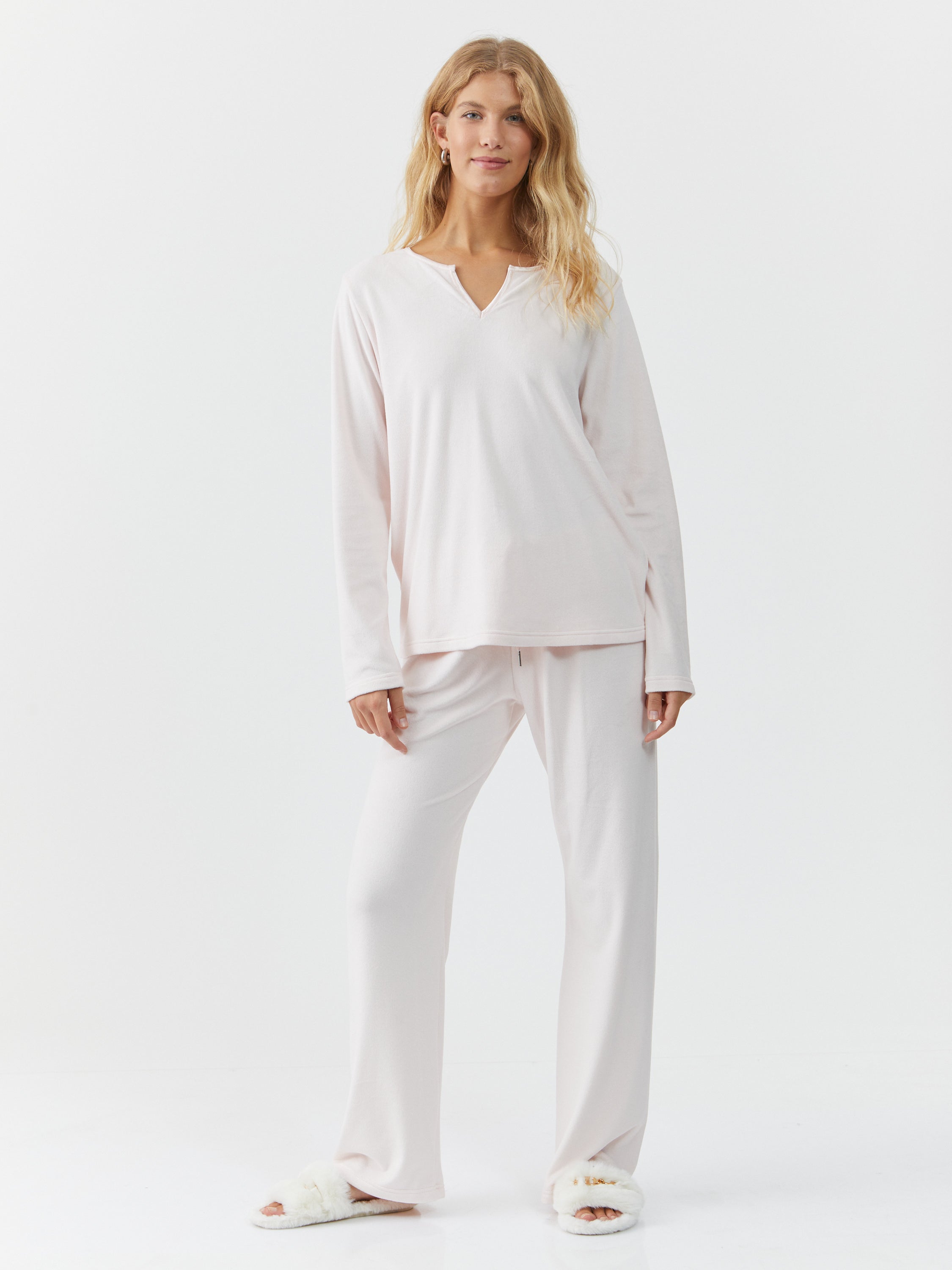 V Neck Velvet סט פיג'מה חורף