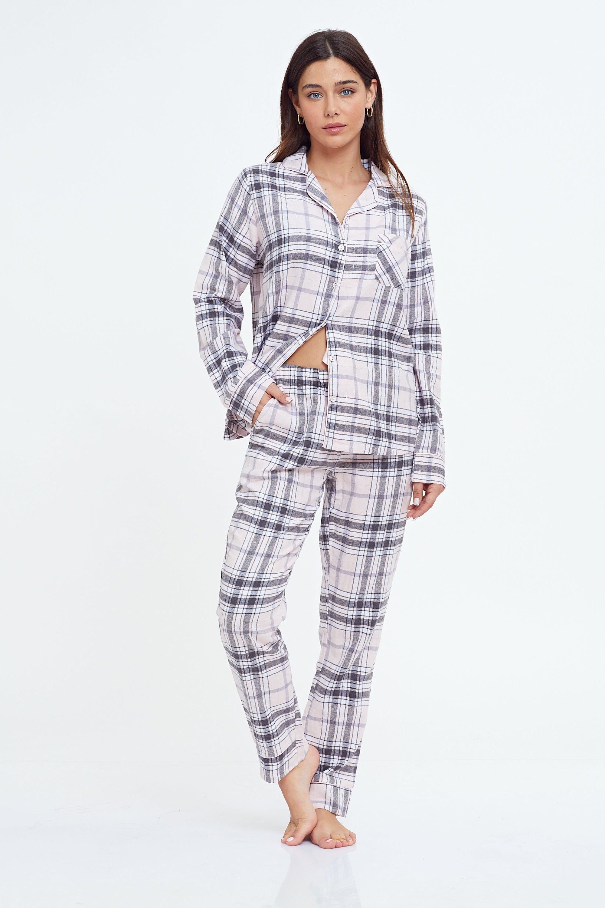 פיג'מה מכופתרת משבצות