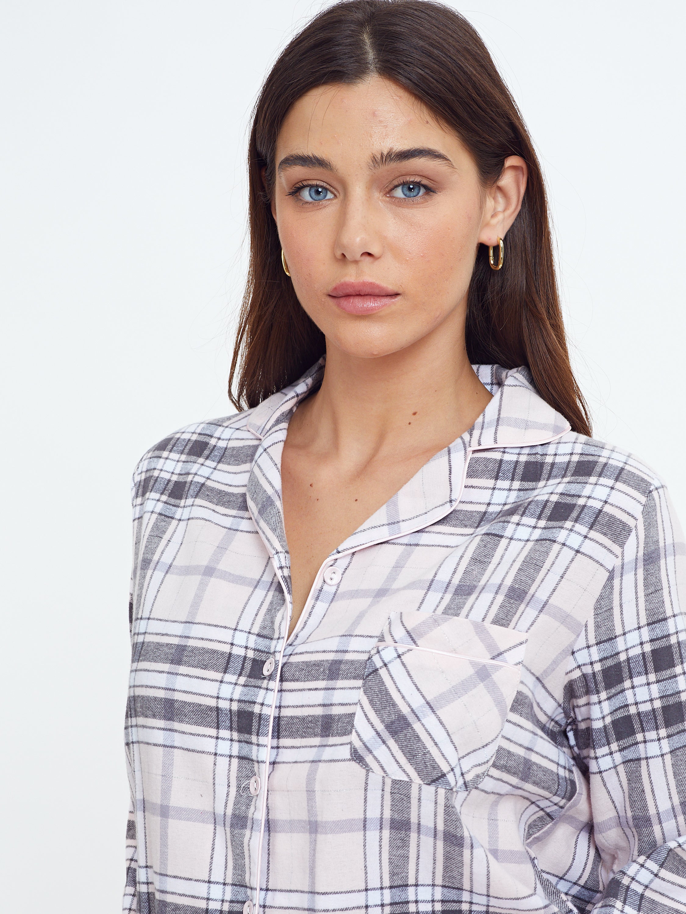 פיג'מה מכופתרת משבצות