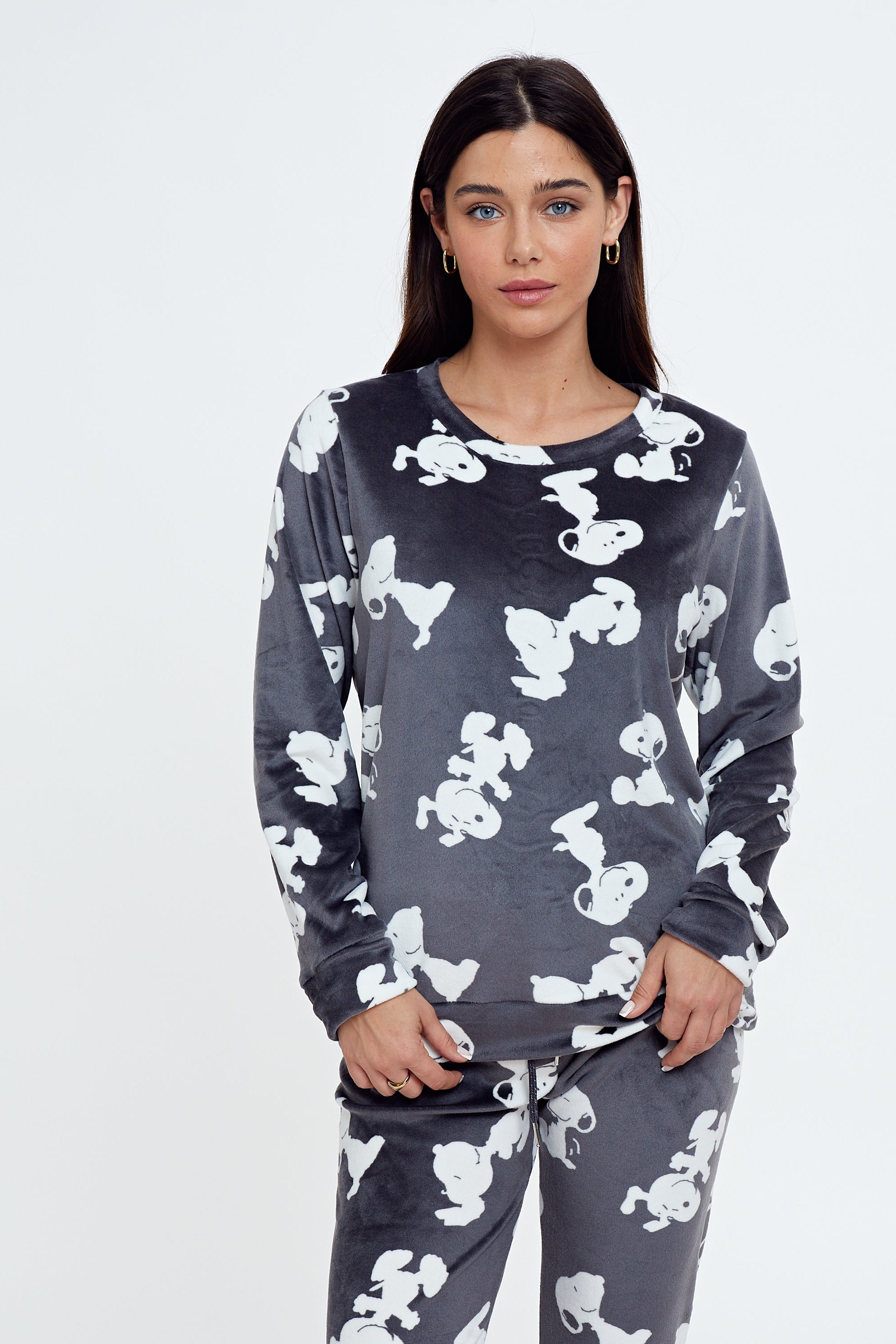 פיג'מת קטיפה סנופי