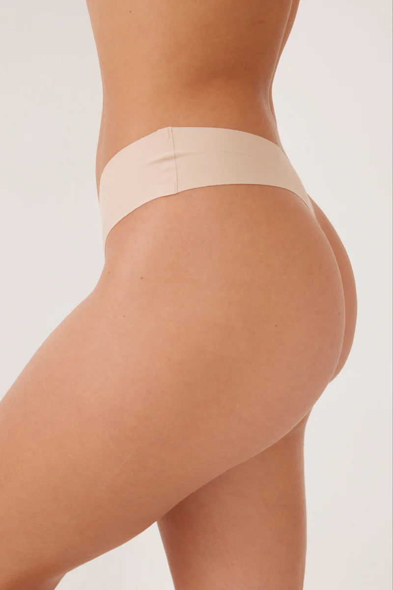 תחתון חוטיני ללא תפר CLEAN CUT