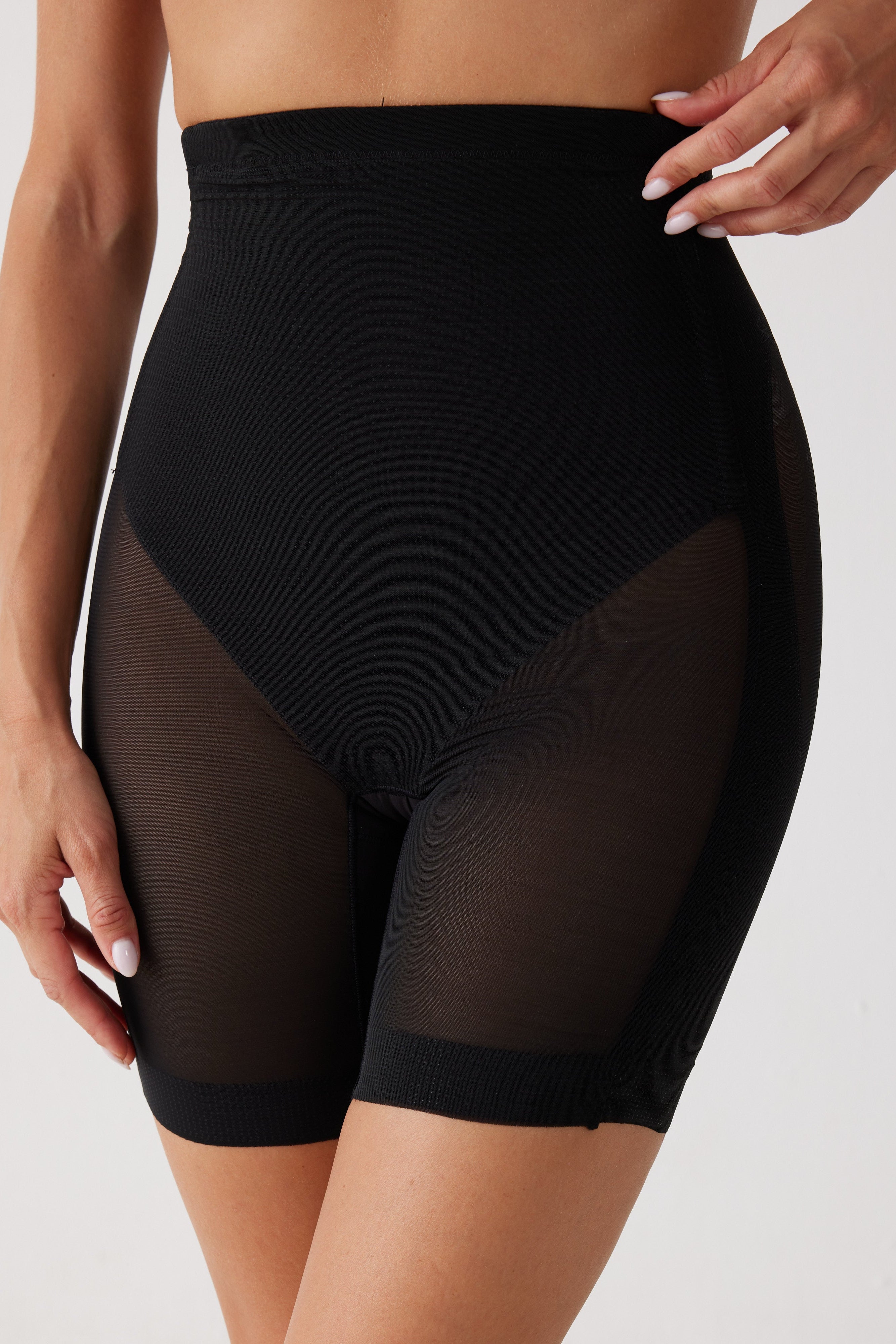 מחטב עם רגל גב חשוף - שחור