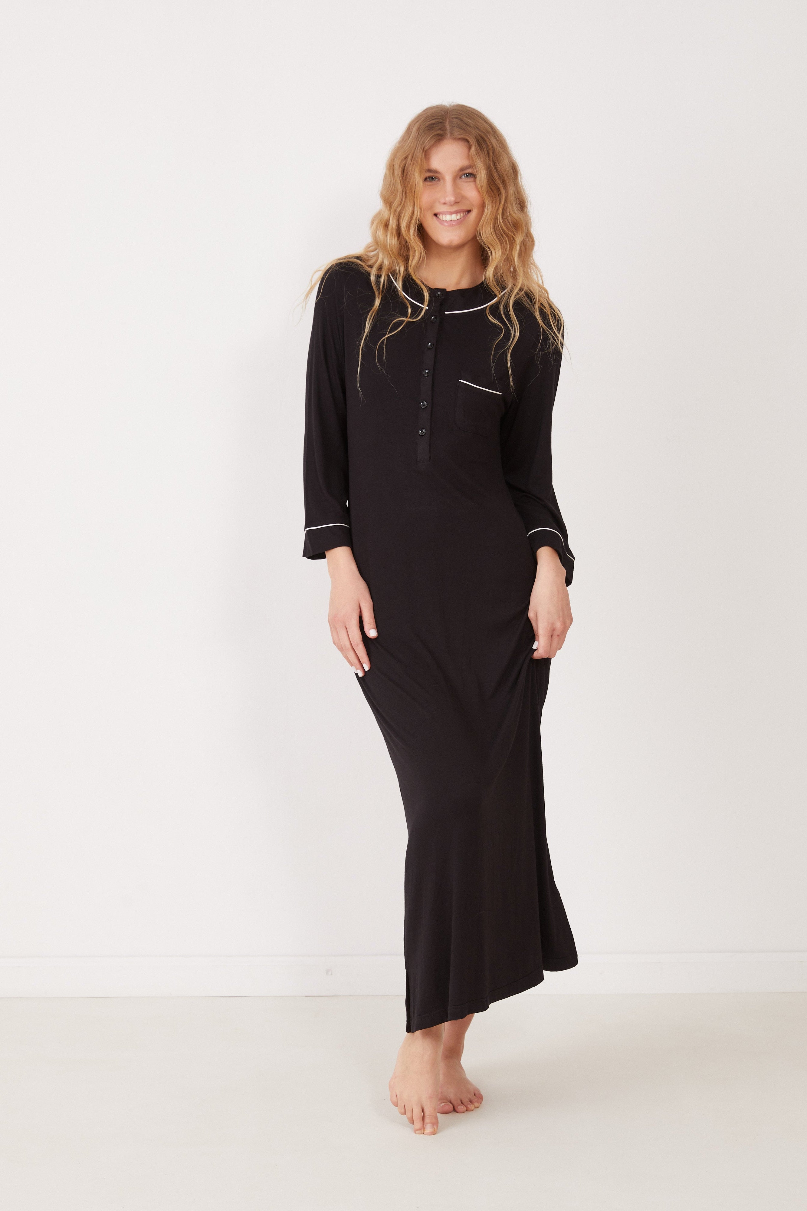 כותונת לילה שרוול 3/4 שחור