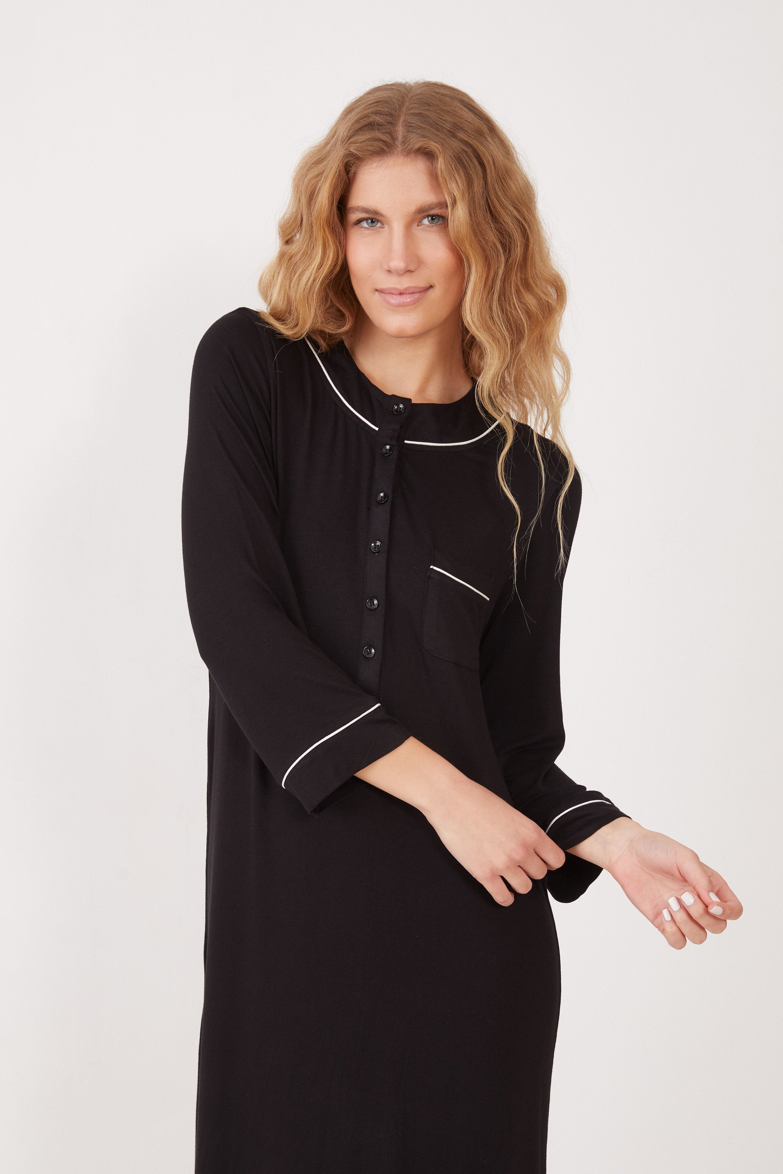 כותונת לילה שרוול 3/4 שחור