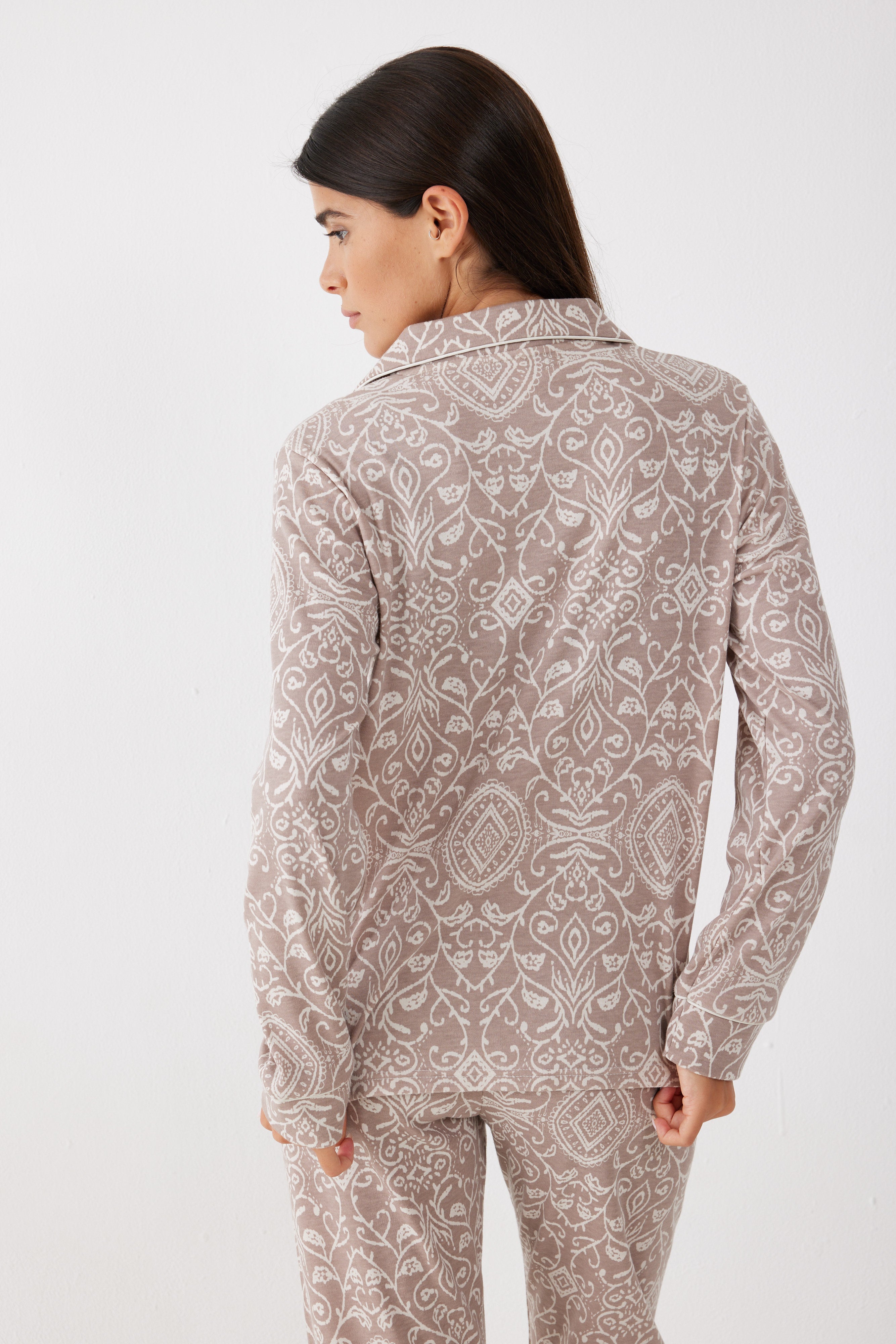 פיג'מה מכופתרת אינטרלוק