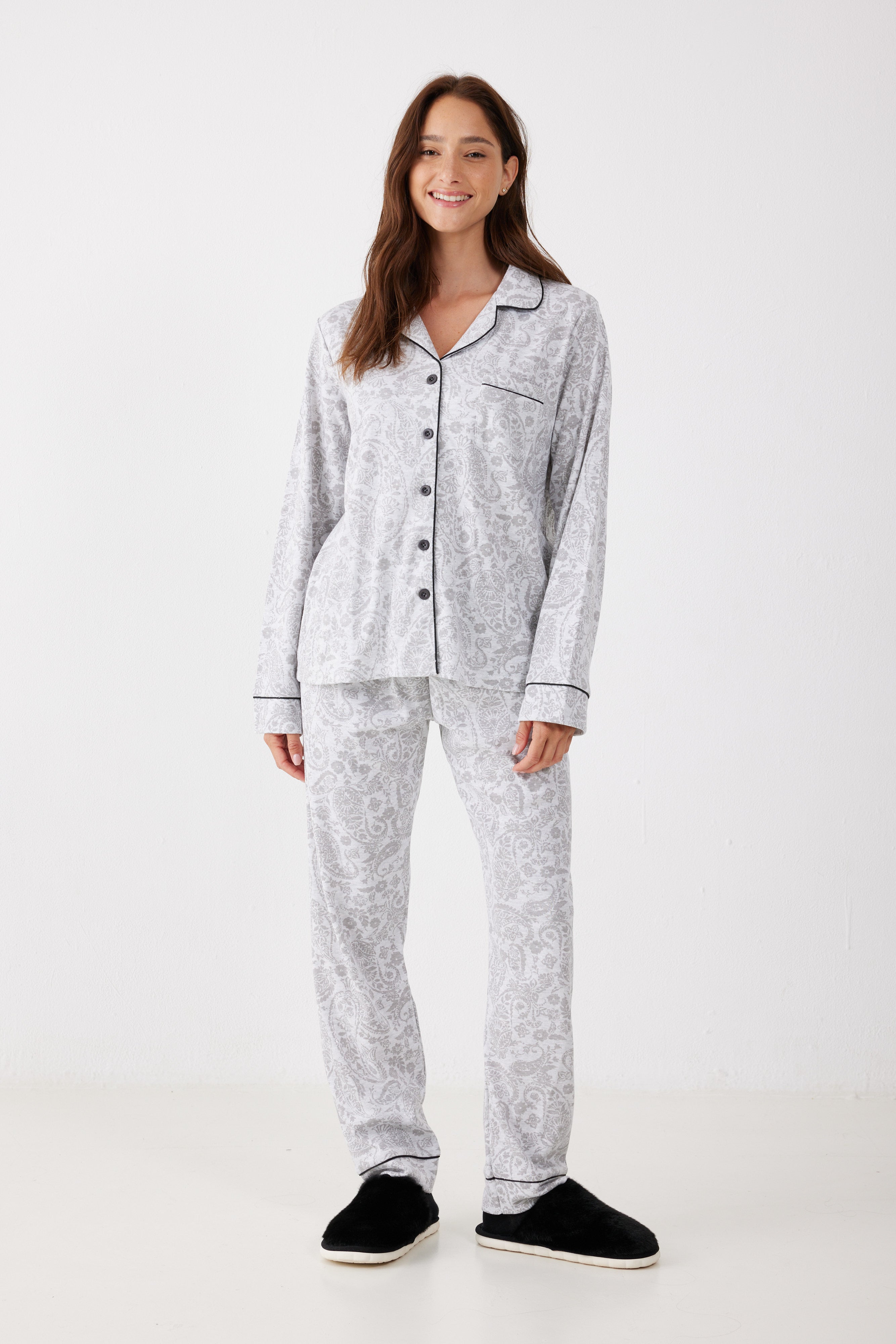 פיג'מה אינטרלוק מכופתרת