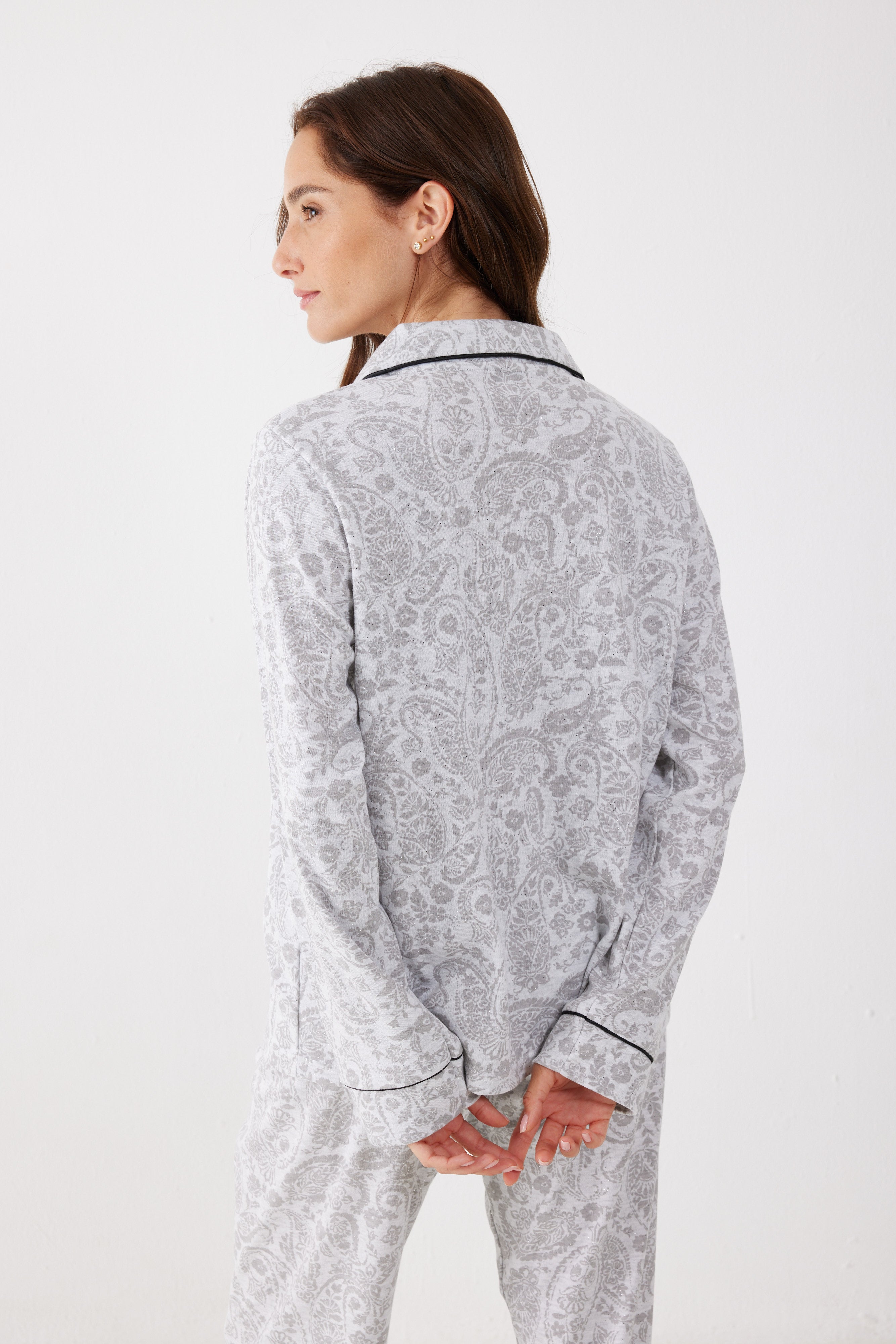 פיג'מה אינטרלוק מכופתרת