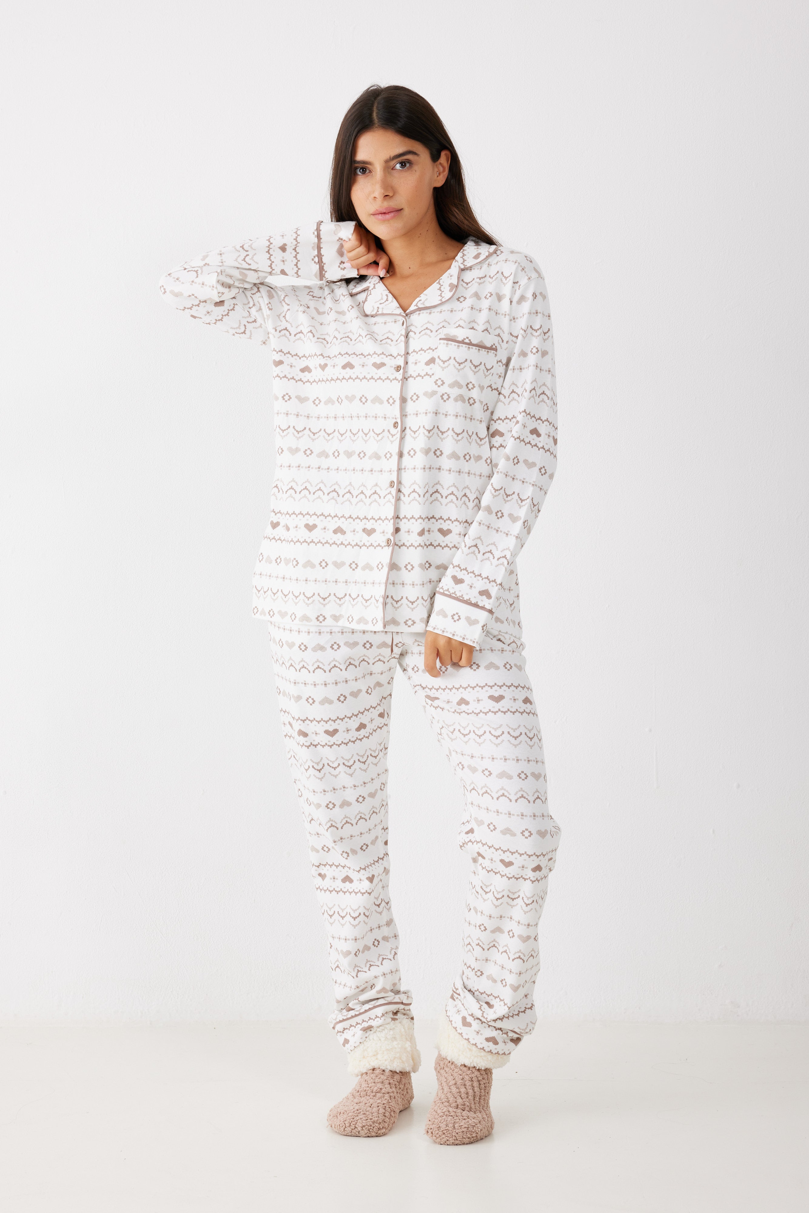 פיג'מה מכופתרת 100% כותנה