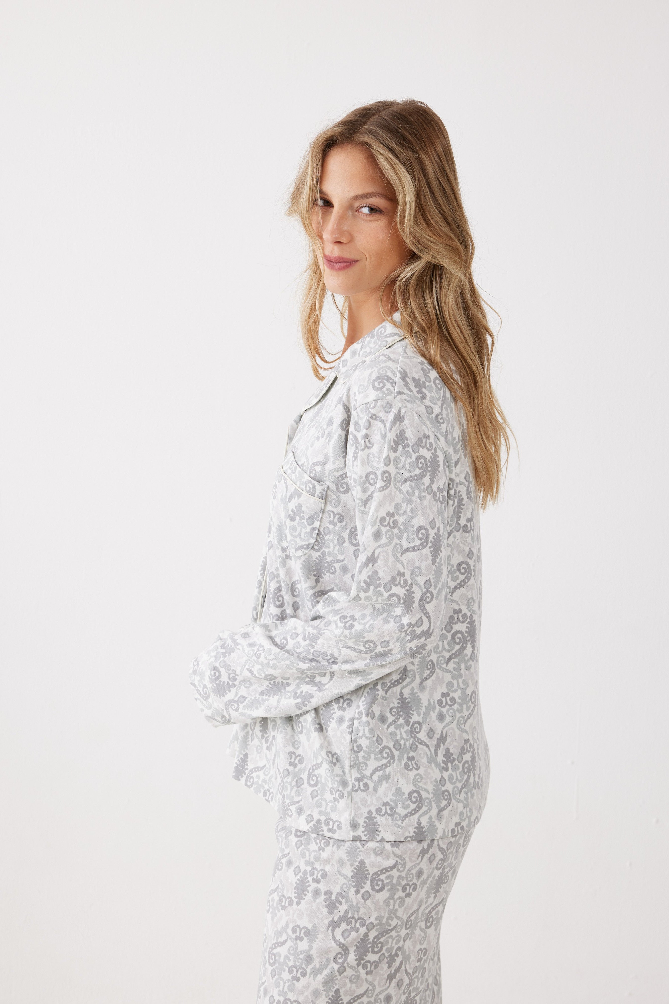 פיג'מה מכופתרת אינטרלוק