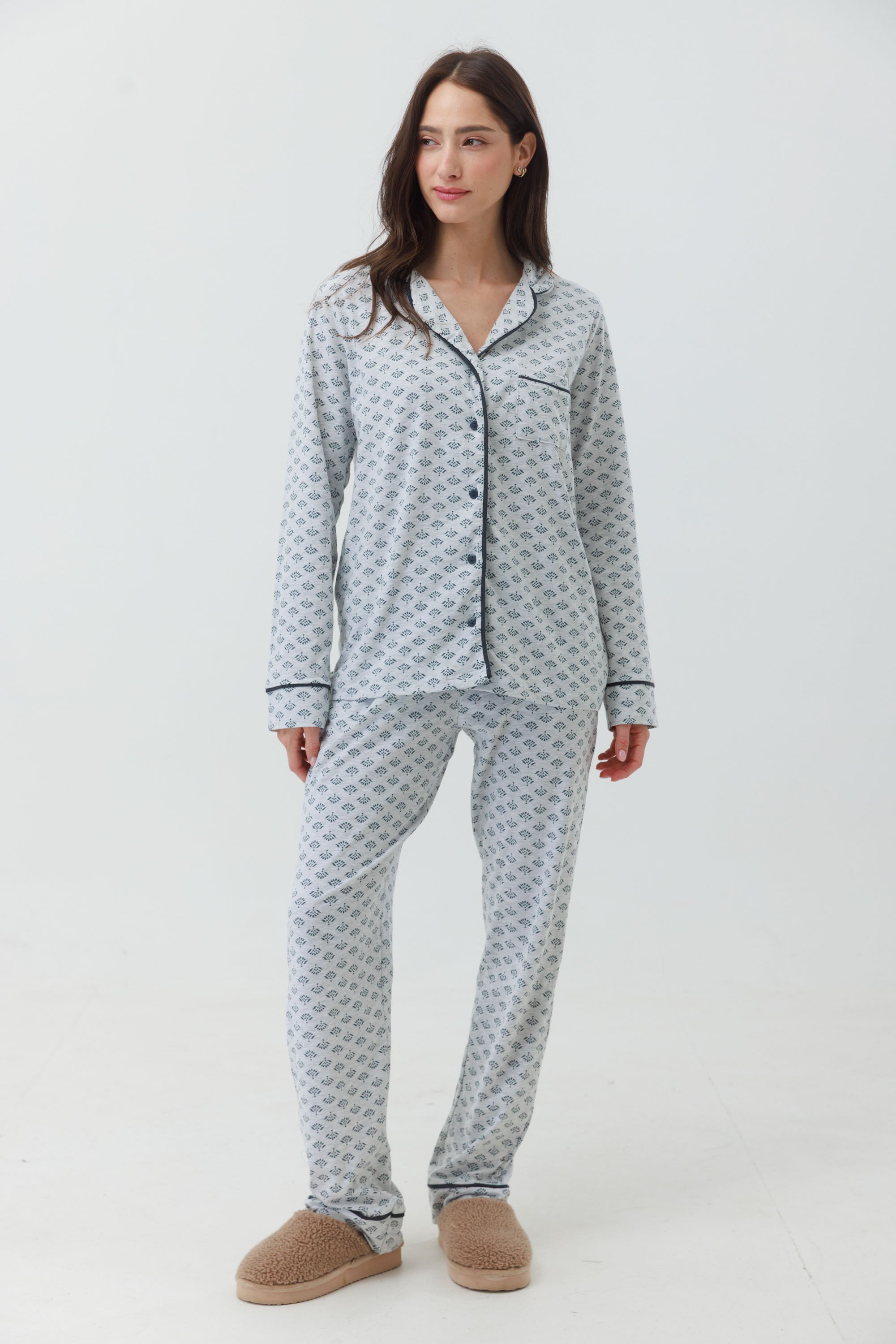 פיג'מה ויסקוזה מכופתרת