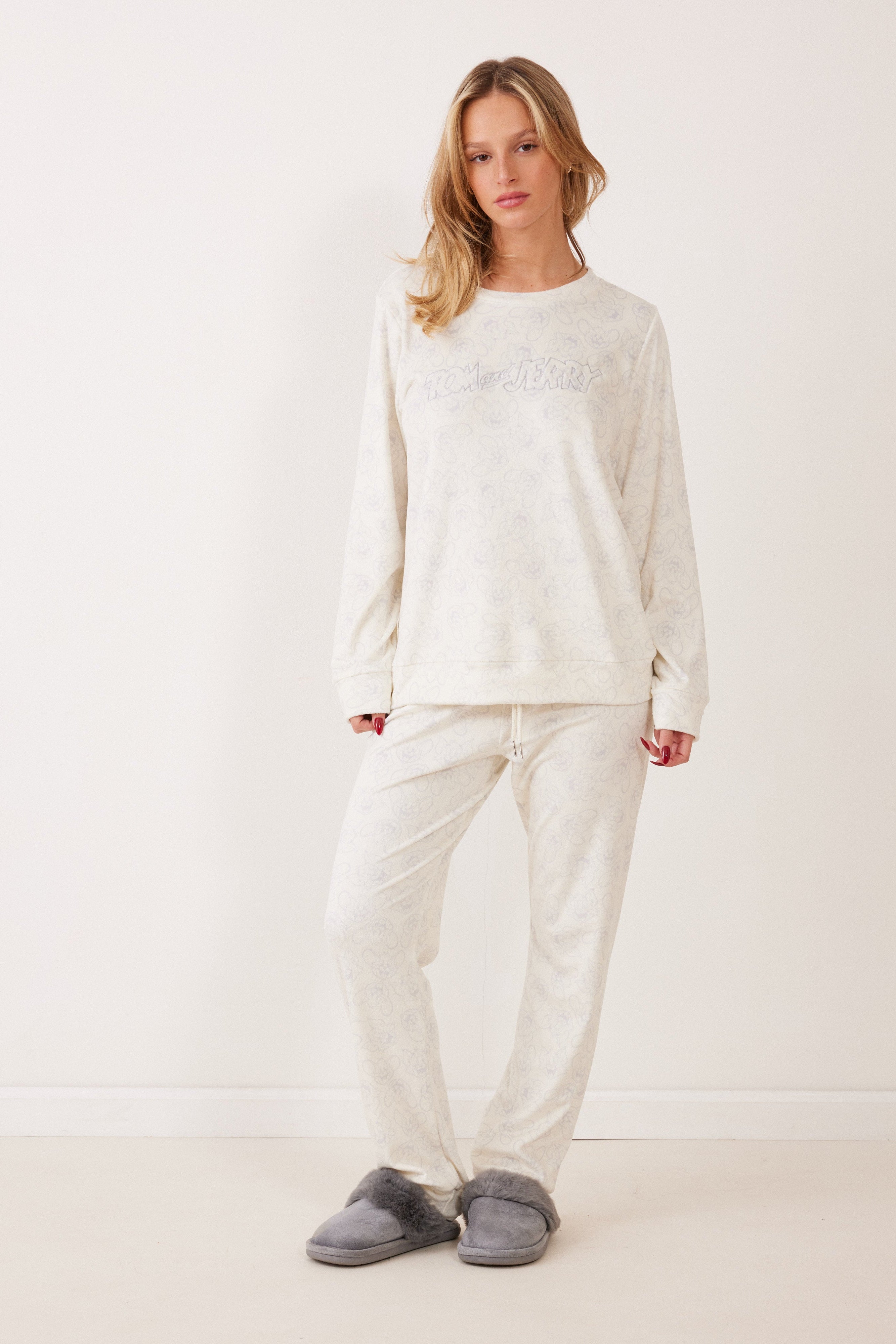 סט פיג'מה קטיפה מכופתרת - שמנת TOM&JERRY