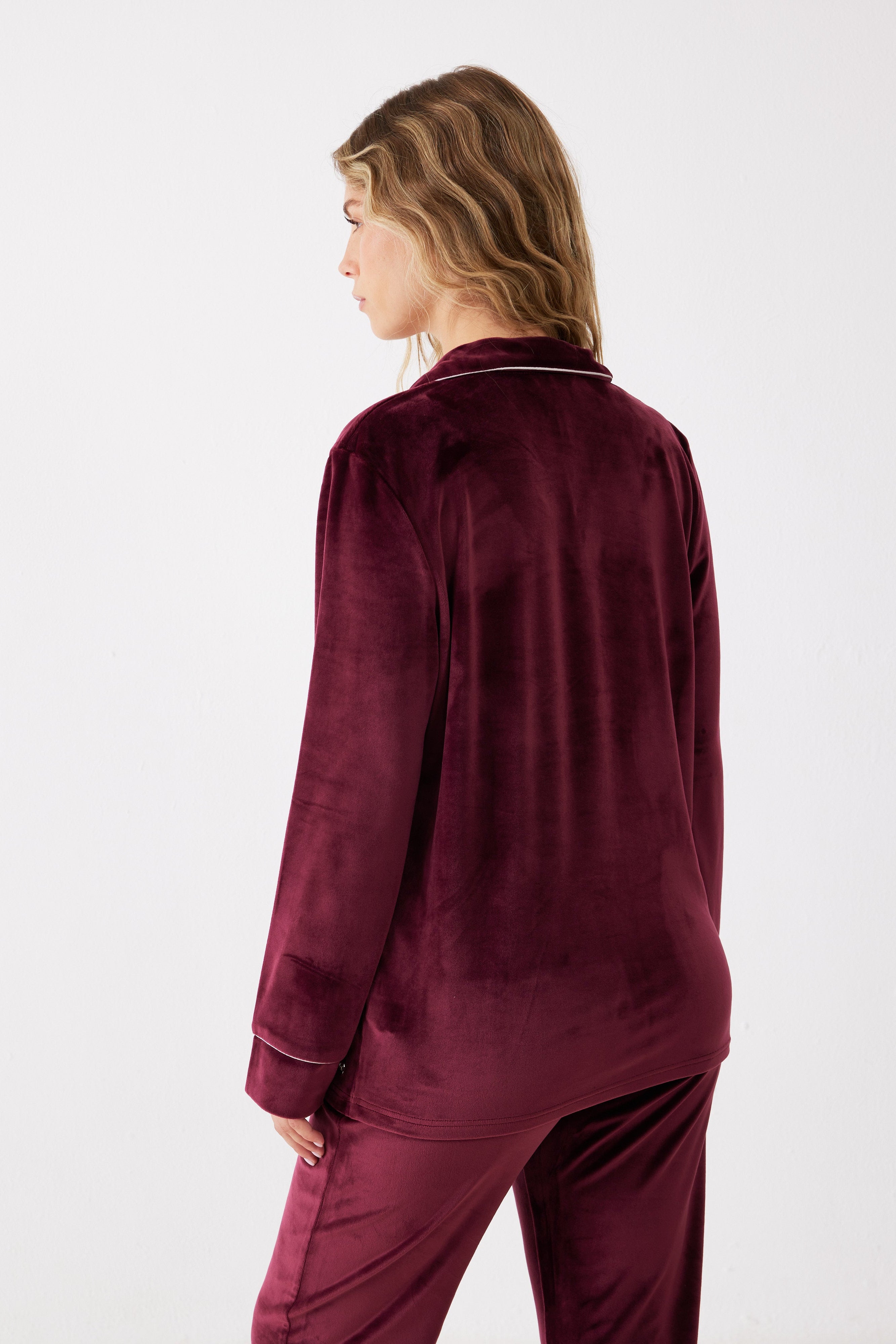 סט חליפה  מכופתרת פספול קטיפה