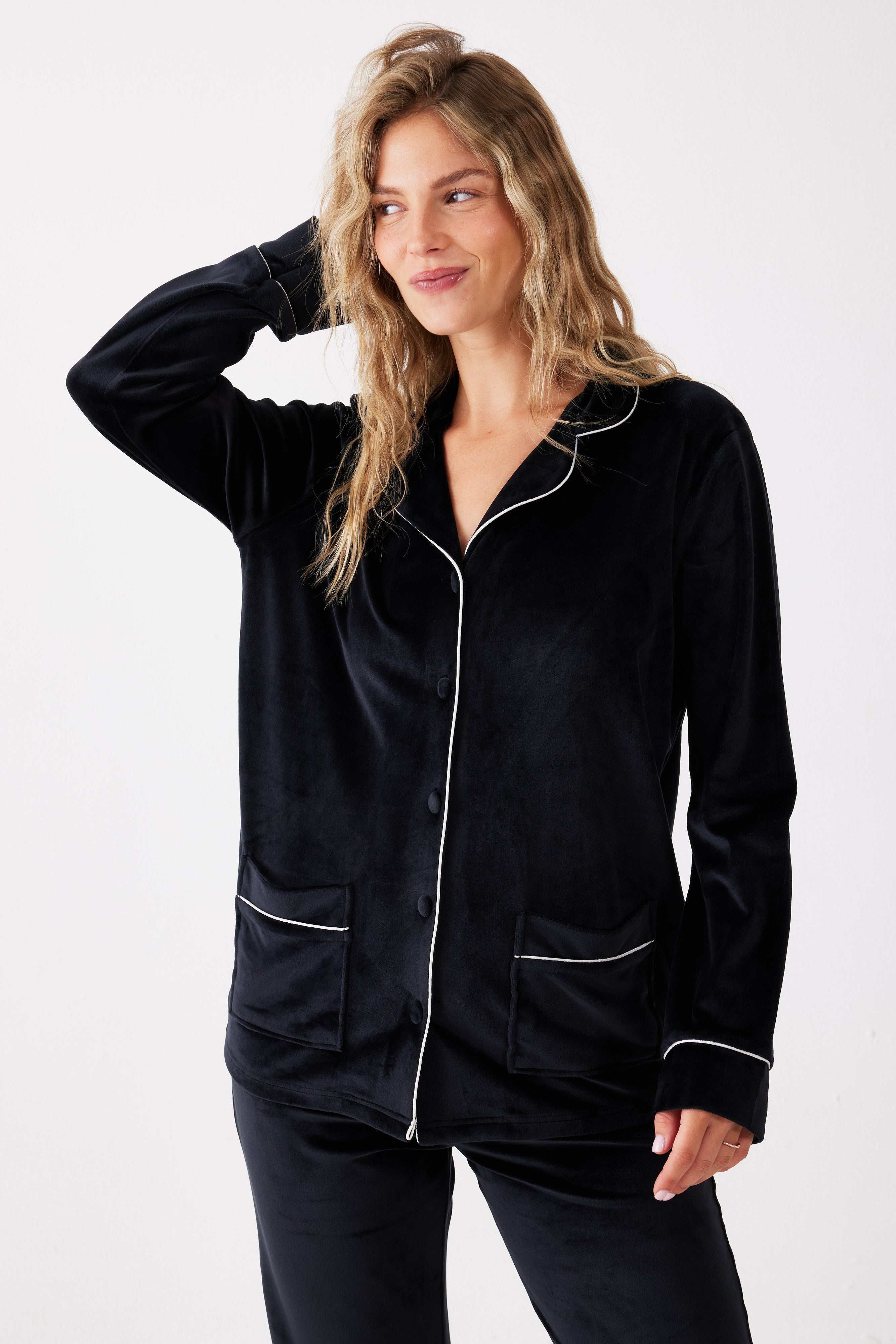 סט חליפה  מכופתרת פספול קטיפה