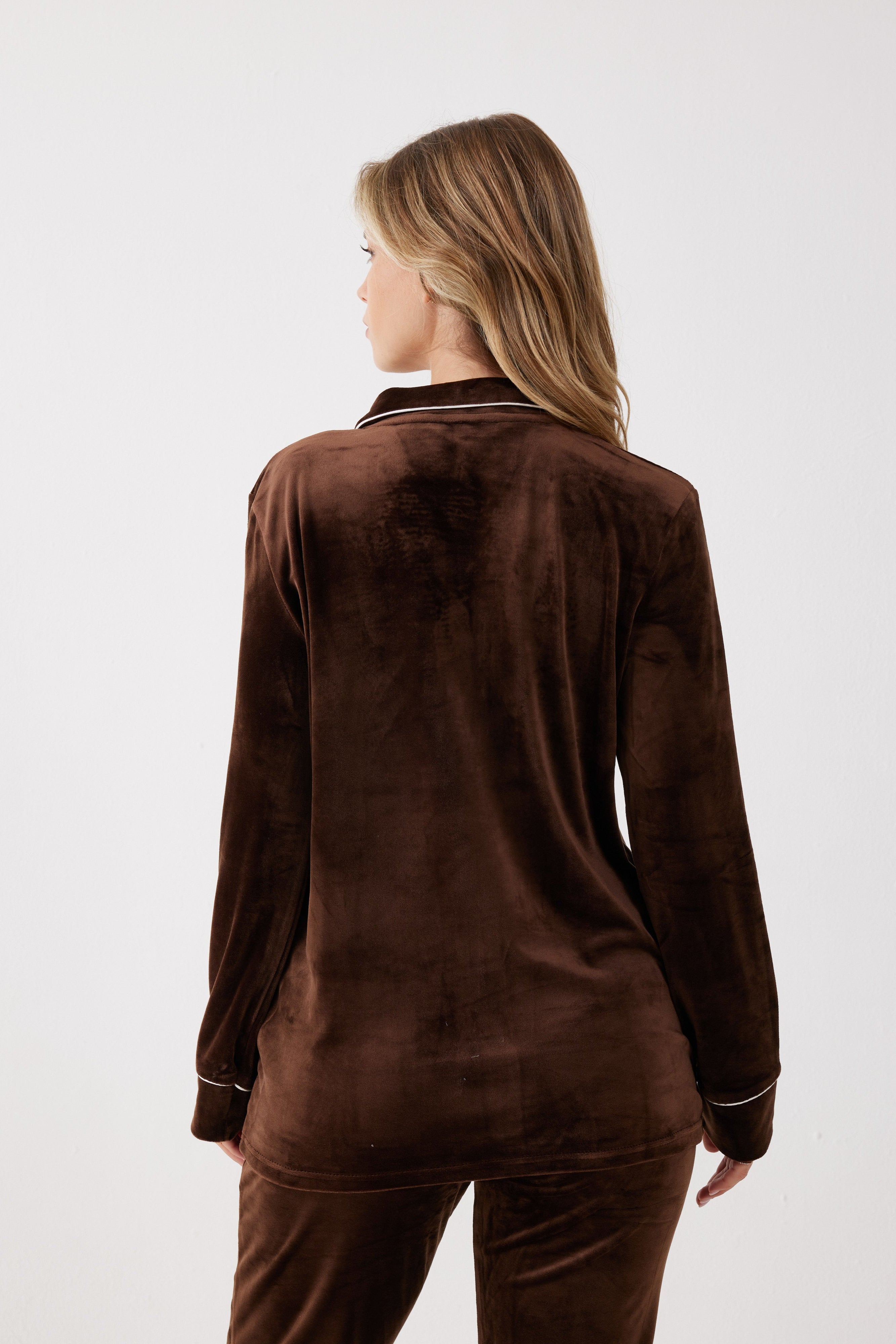 סט חליפה  מכופתרת פספול קטיפה