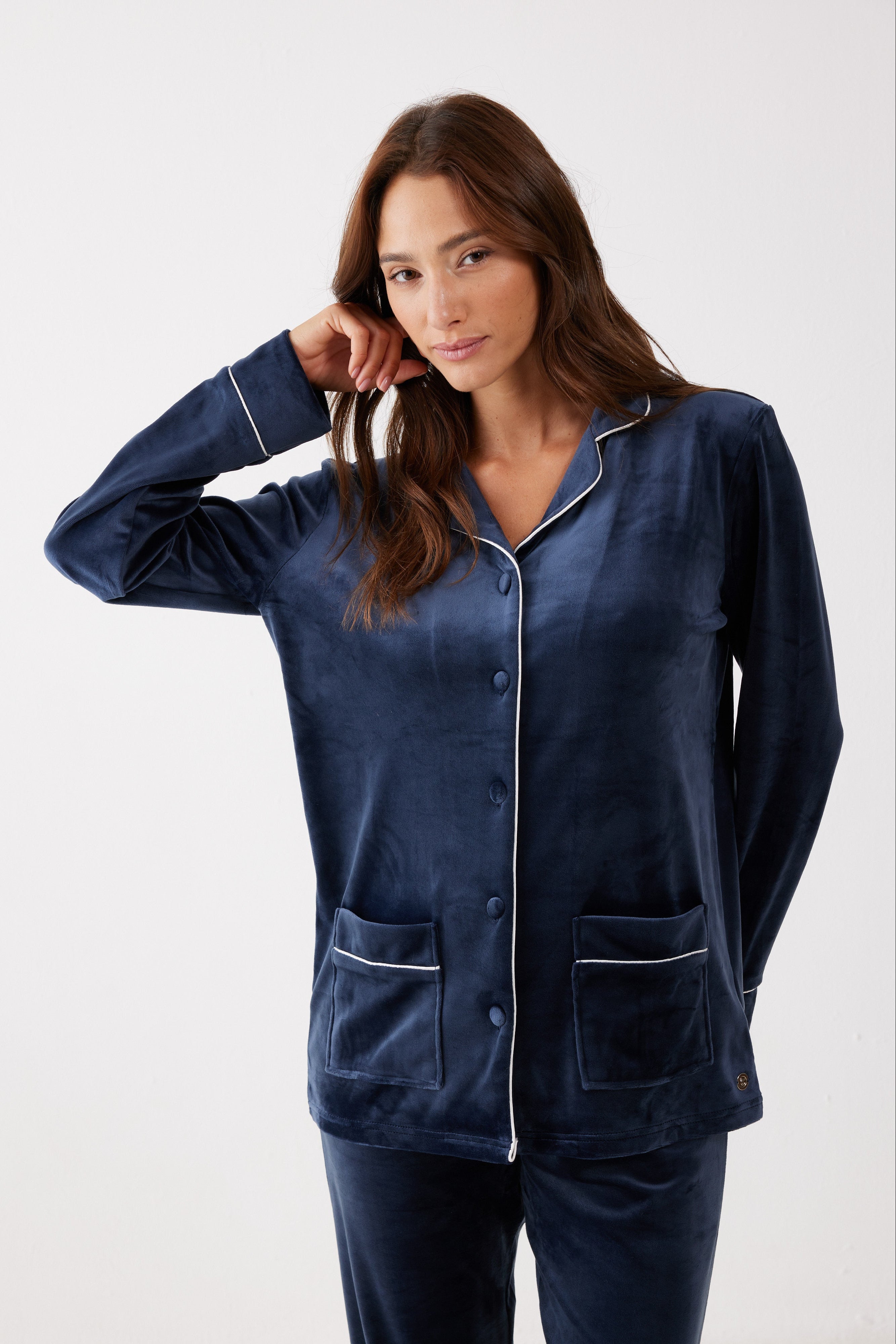 סט חליפה  מכופתרת פספול קטיפה