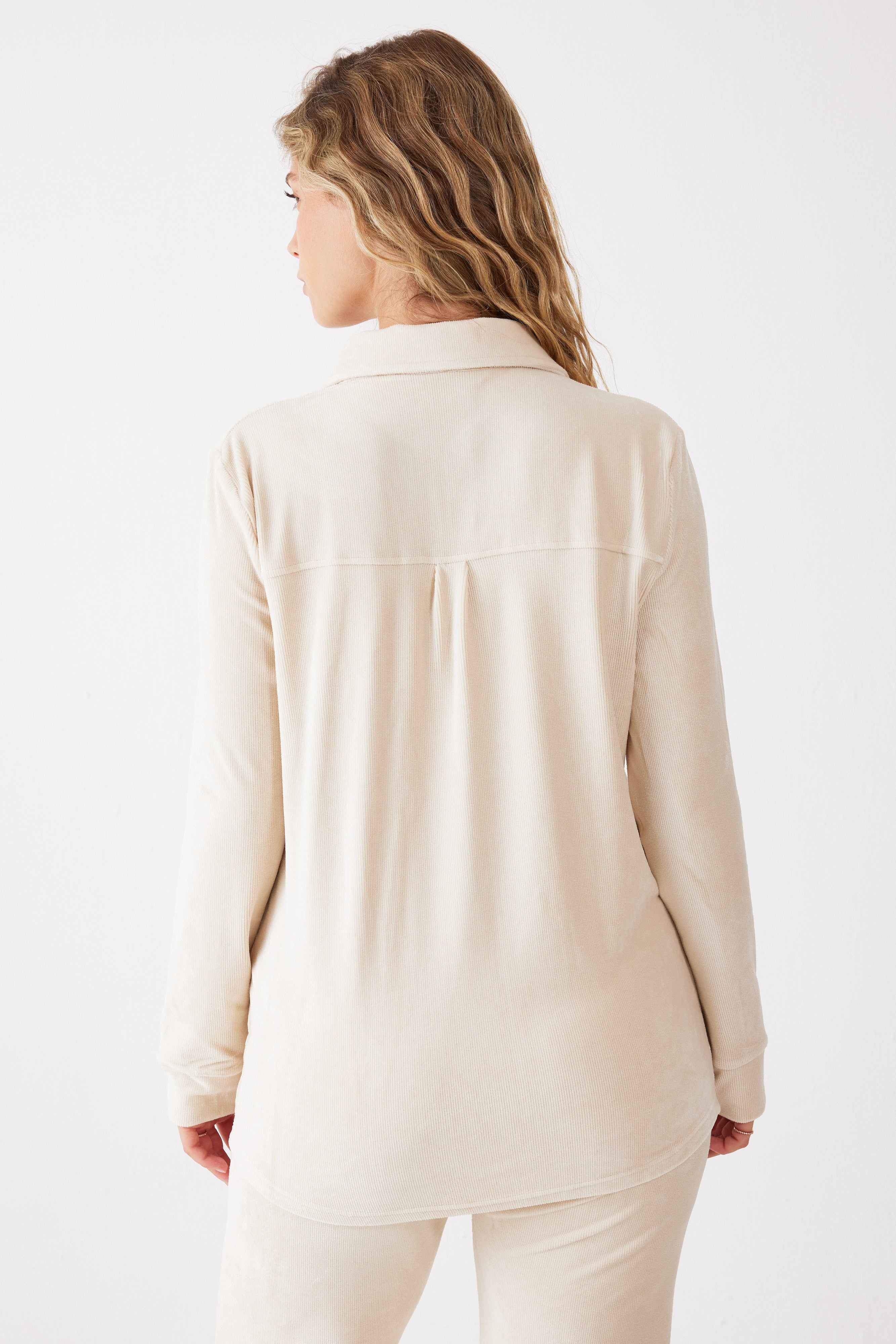 חליפת פנאי  מכופתרת פסים קטיפה