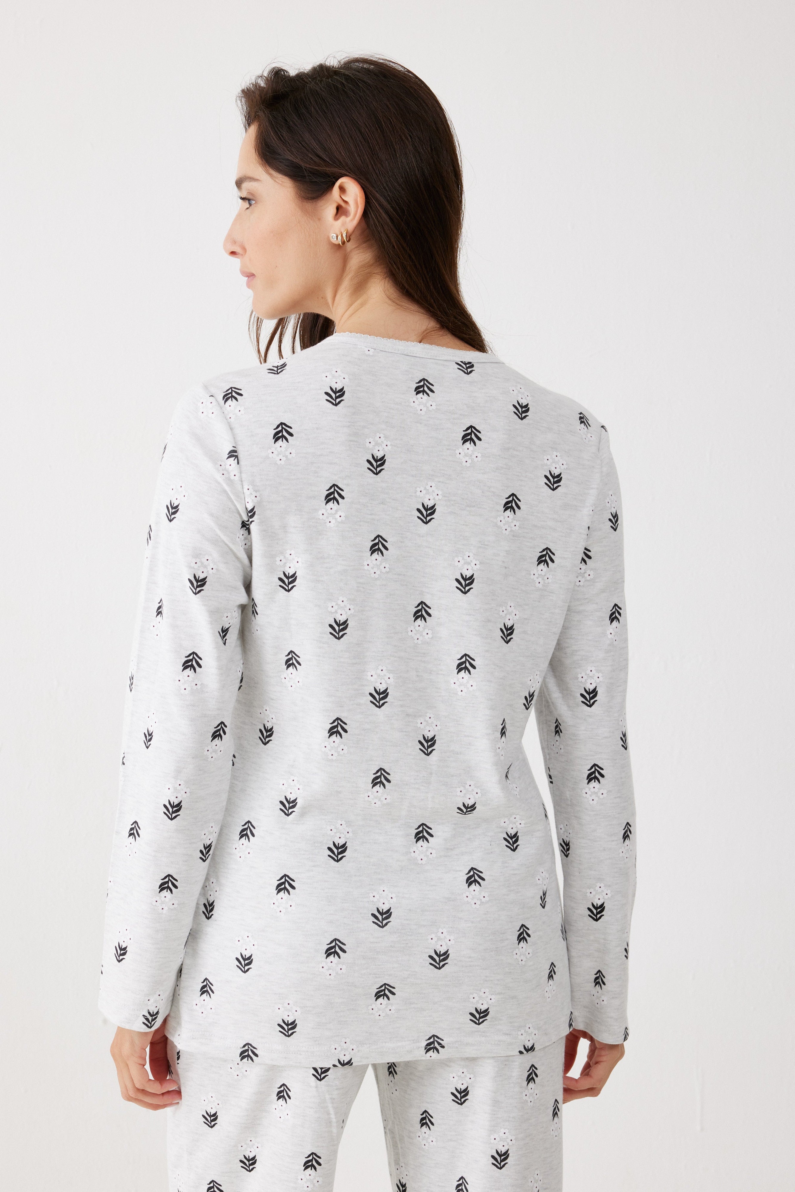 פיג'מה מכופתרת פרחים כותנה