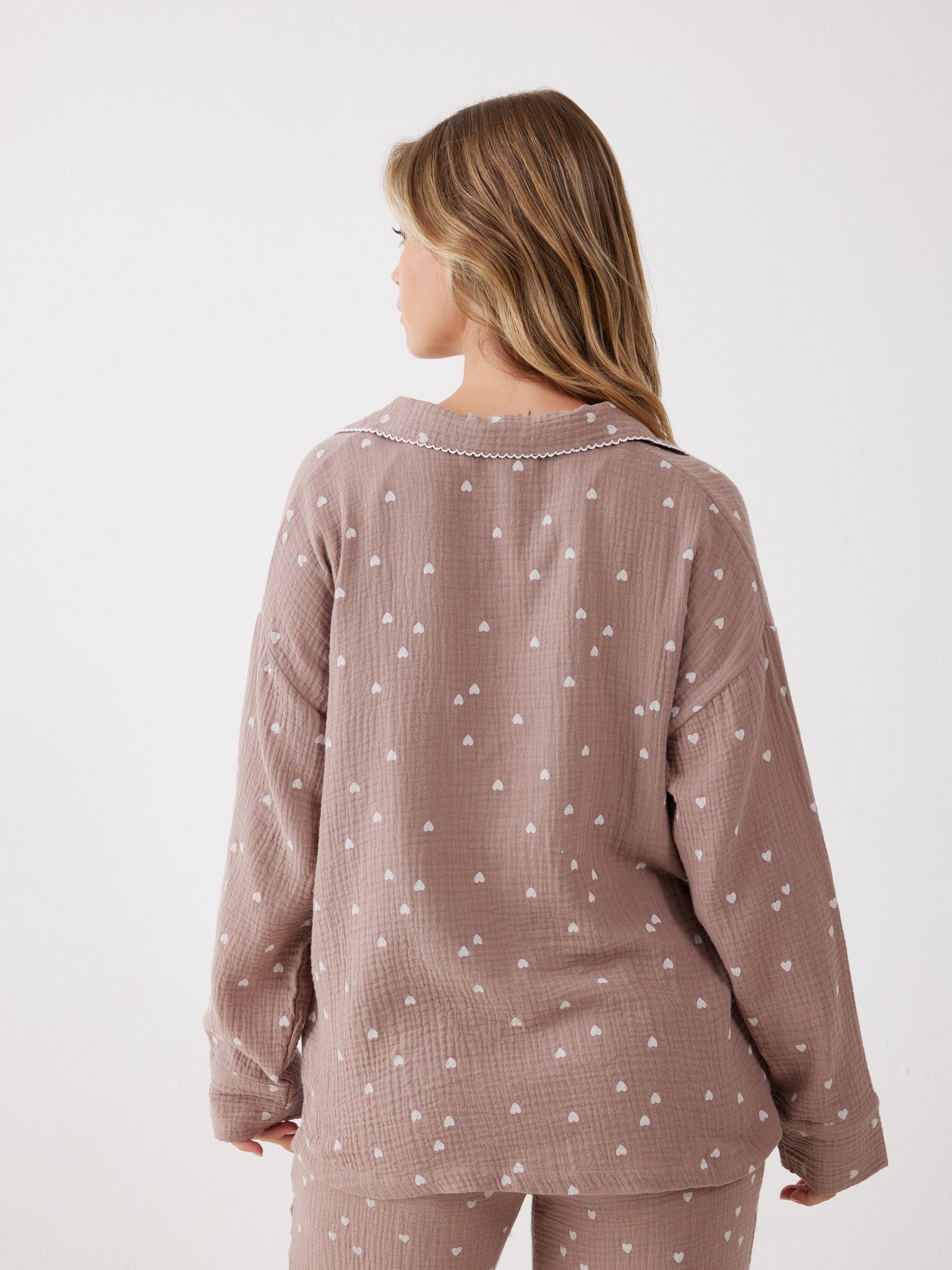 פיג'מה מכופתרת לבבות טטרה