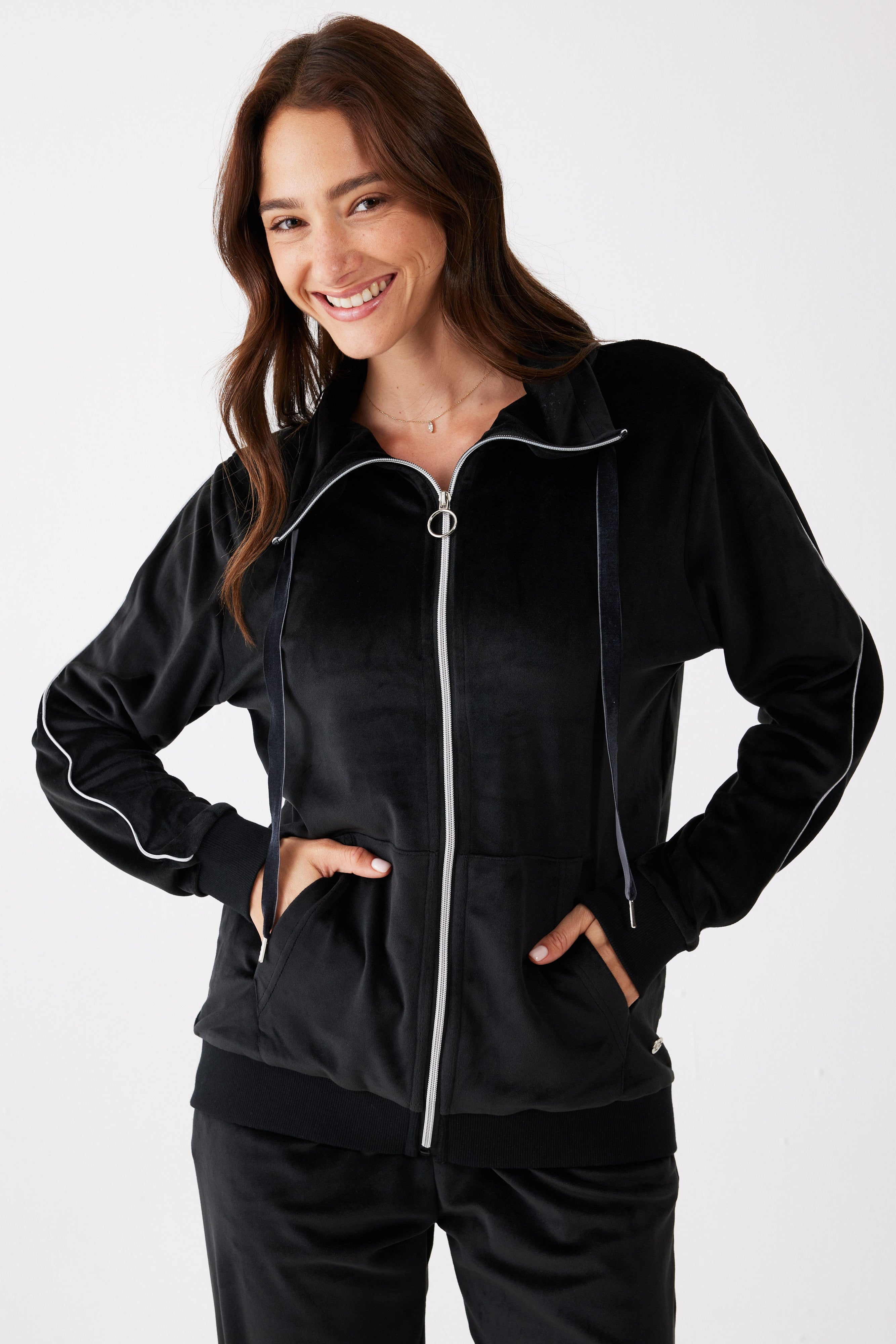 חליפת רוכסן פייפינג קטיפה