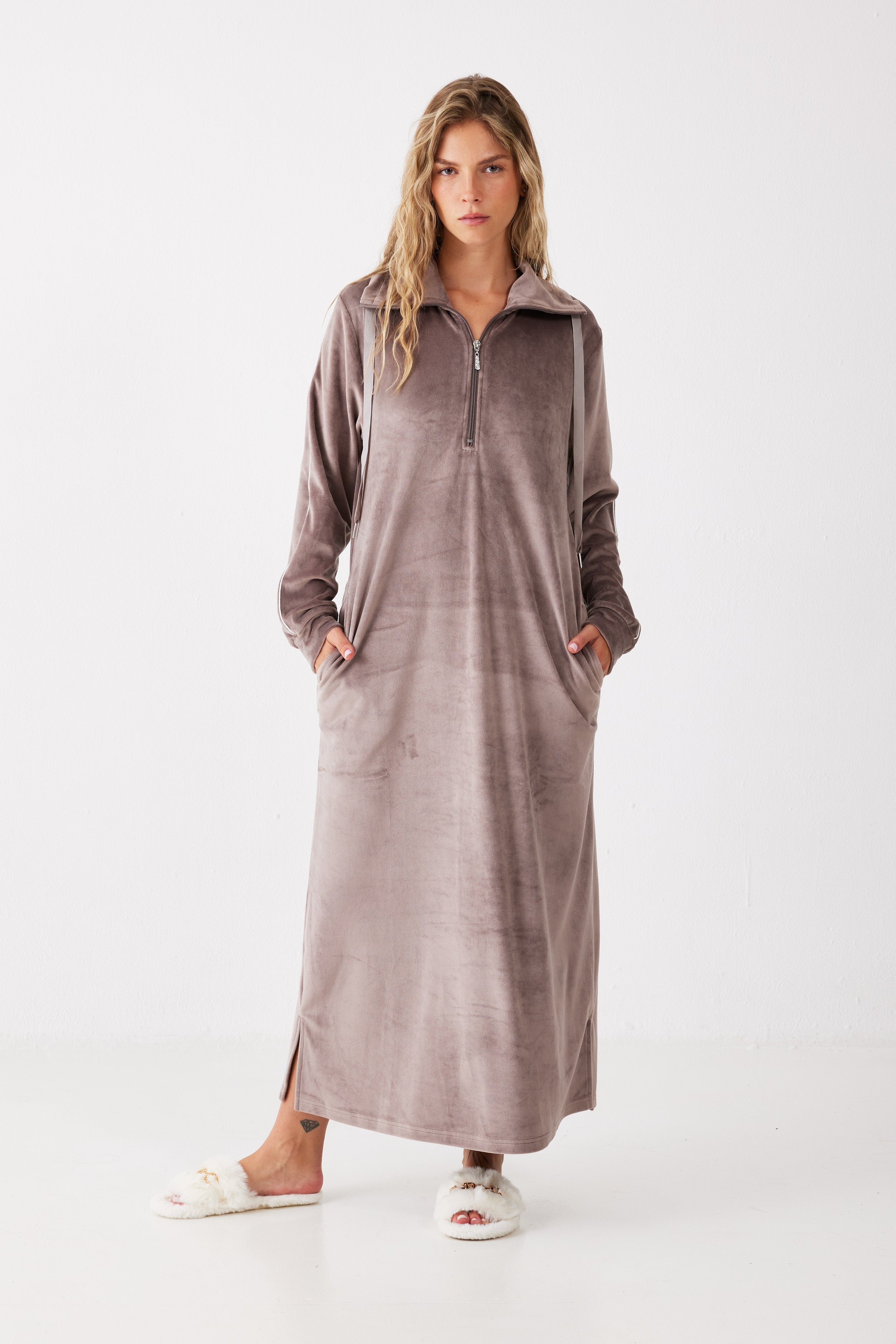 כותונת פייפינג קטיפה