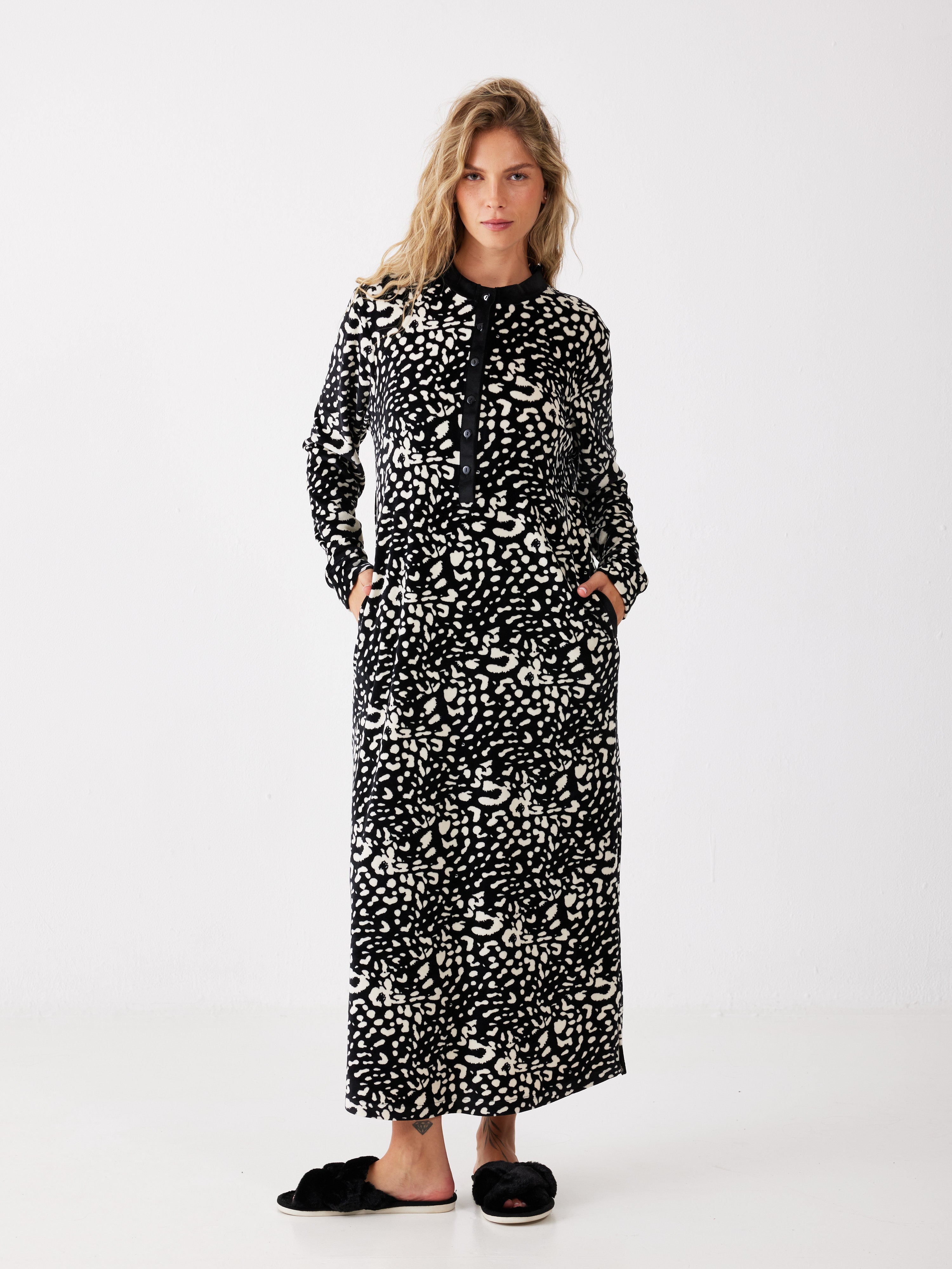 כותונת מנומרת קטיפה