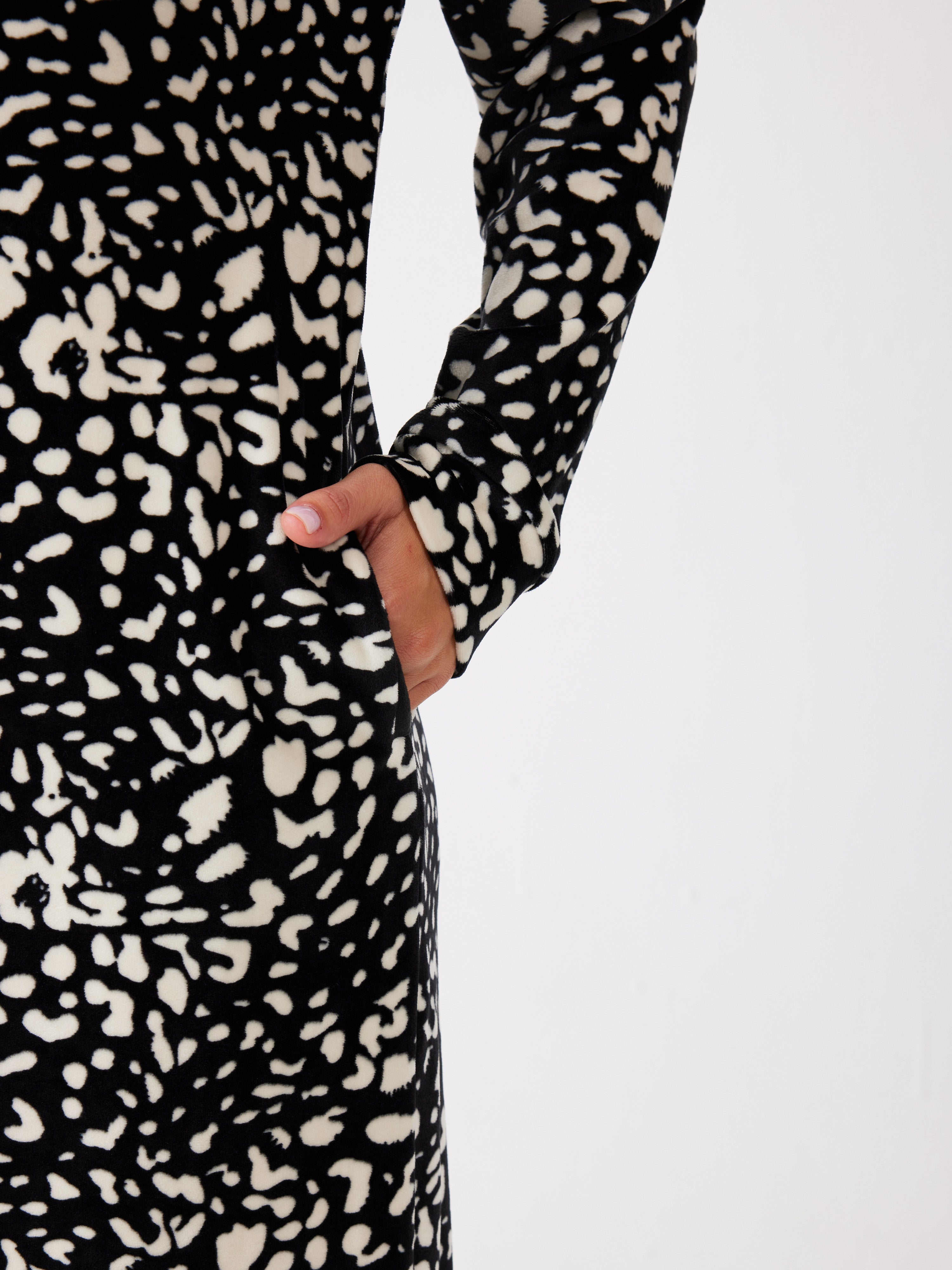 כותונת מנומרת קטיפה