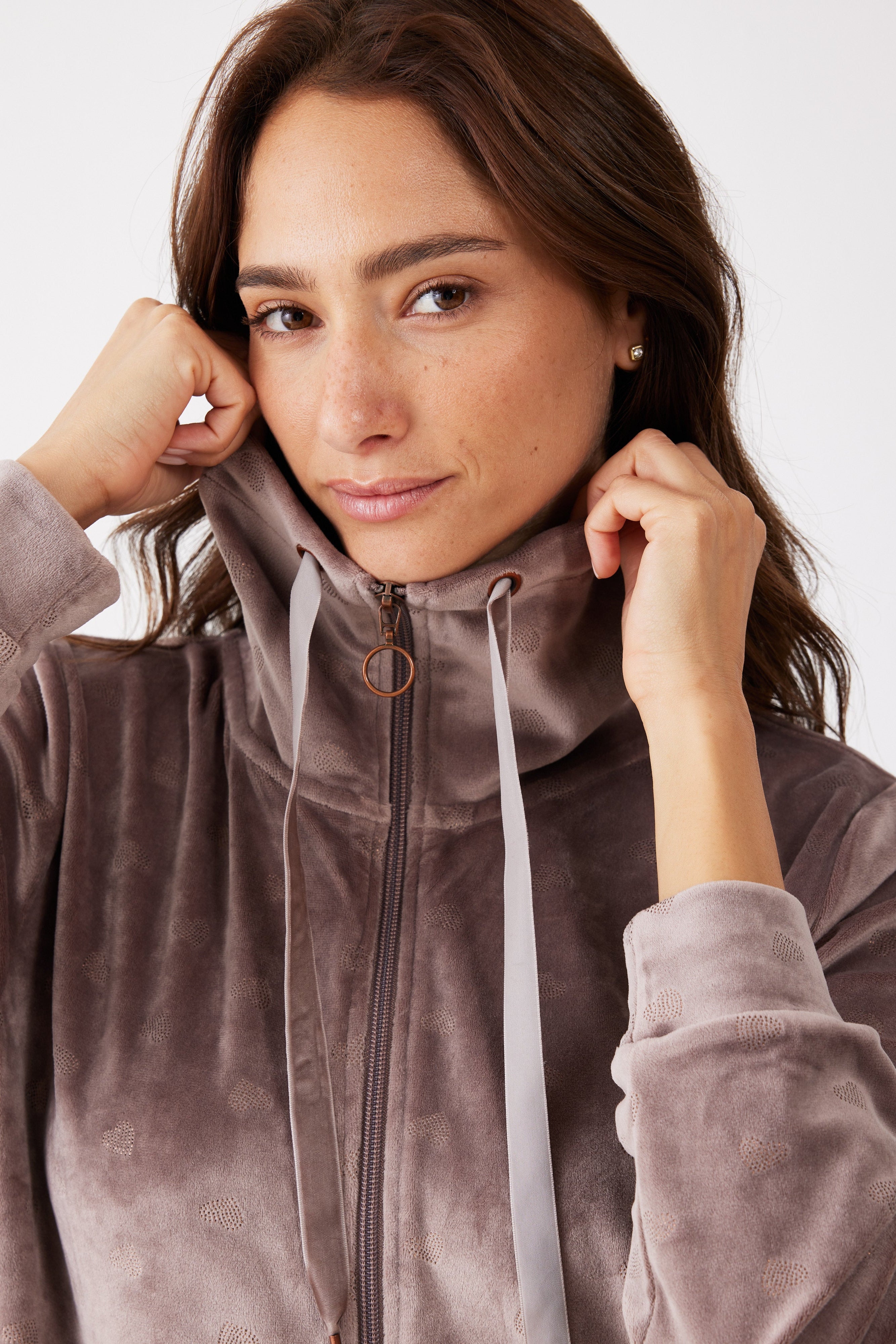 פיג'מה רוכסן לבבות קטיפה