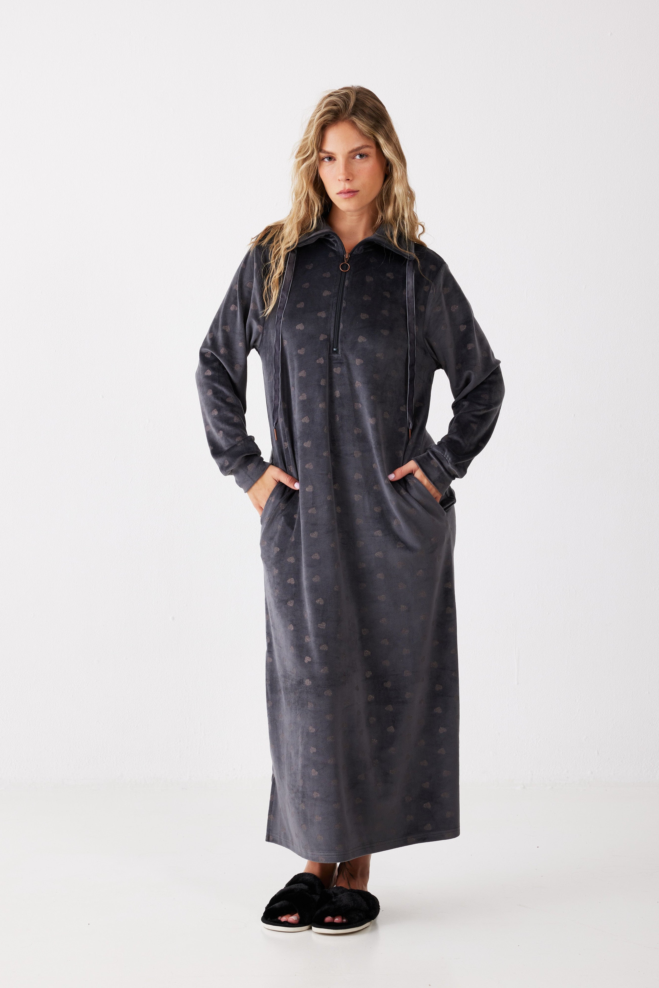 כותונת לבבות קטיפה