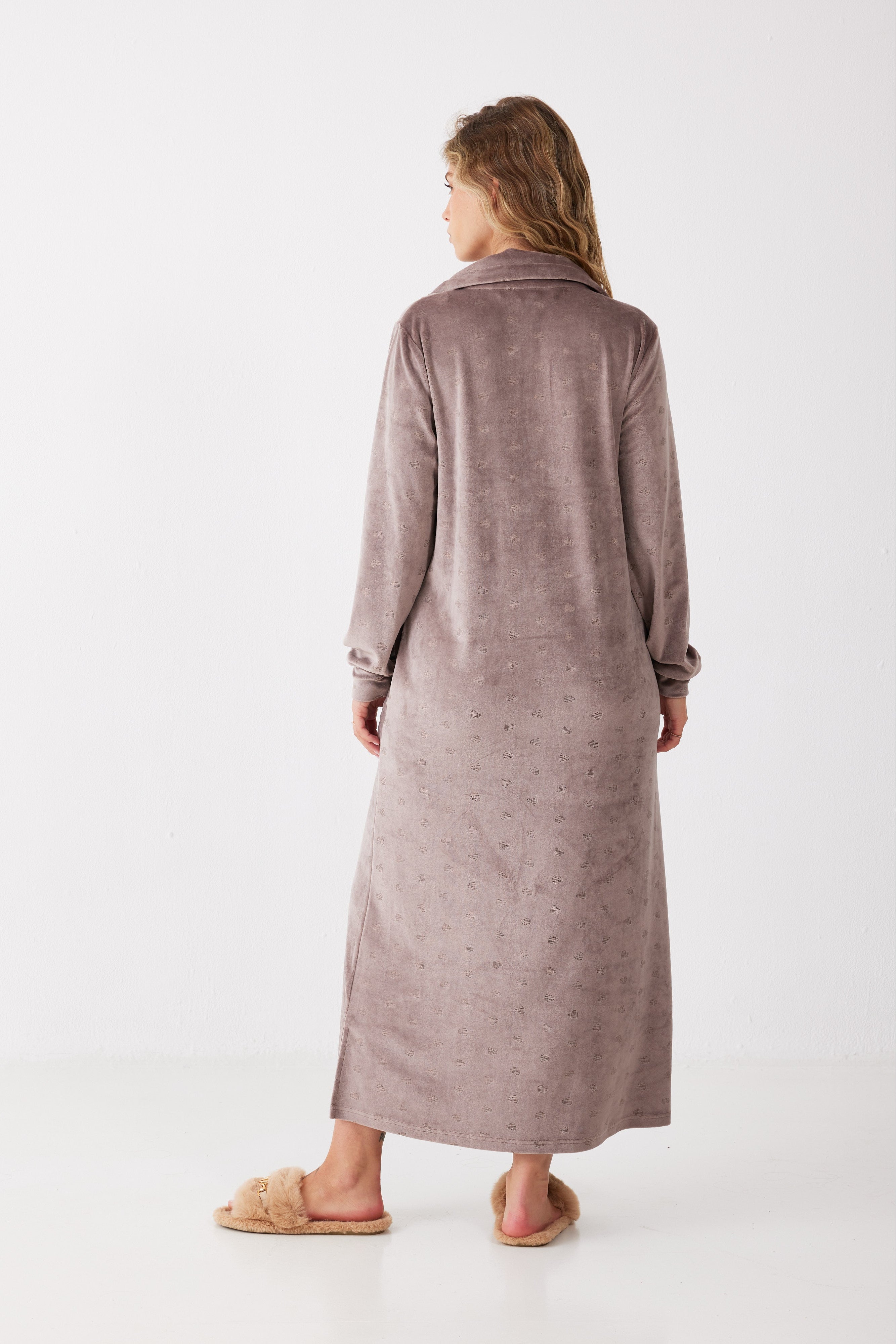 כותונת לבבות קטיפה