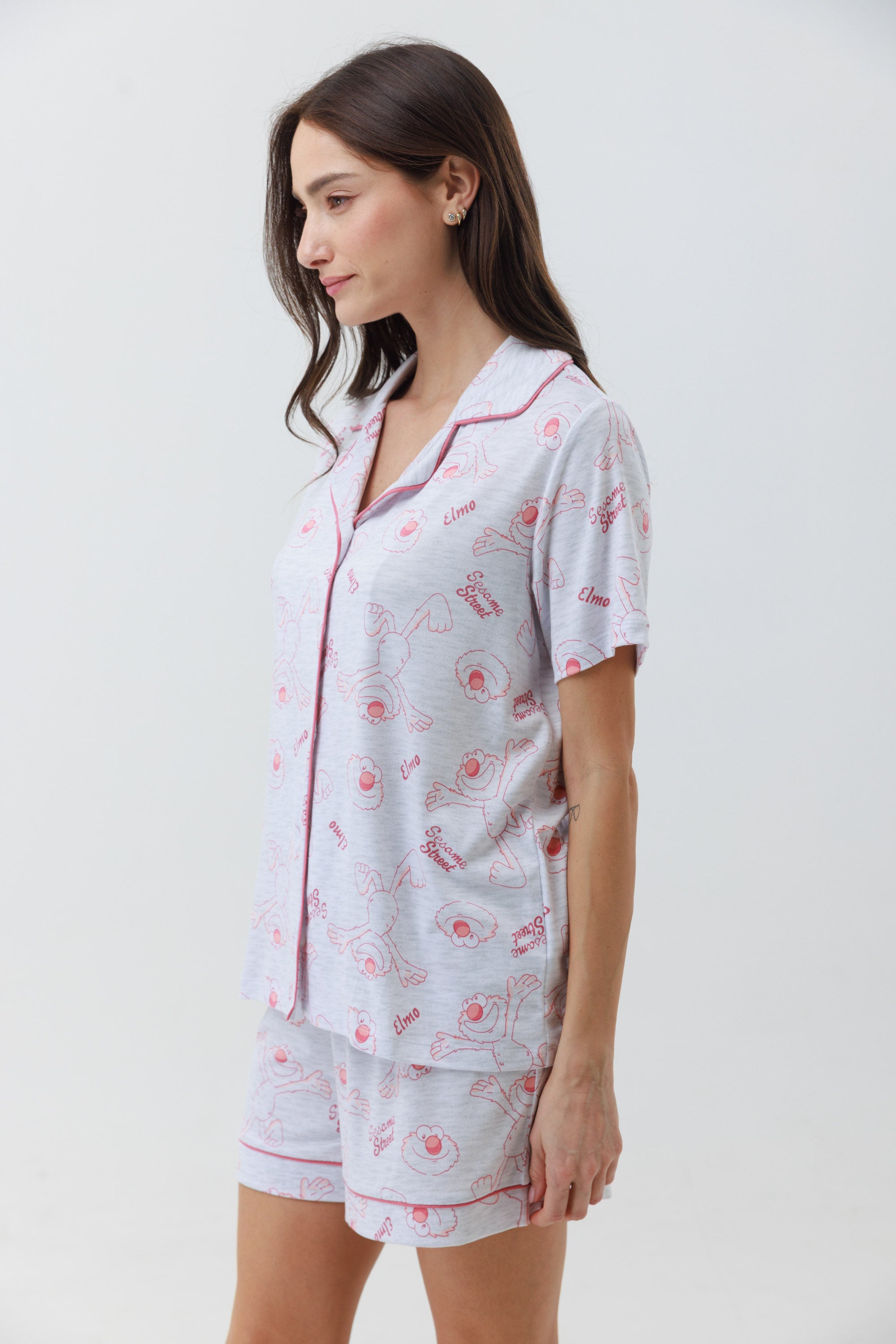 Yummy Print – פיג'מת סומסום לנשים מכופתרת מכנס קצר
