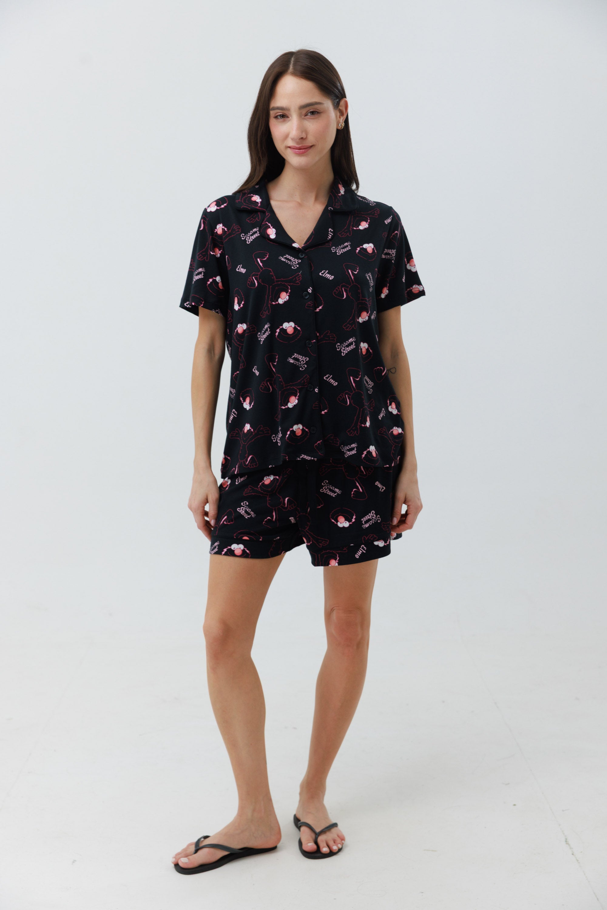 Yummy Print – פיג'מת סומסום לנשים מכופתרת מכנס קצר