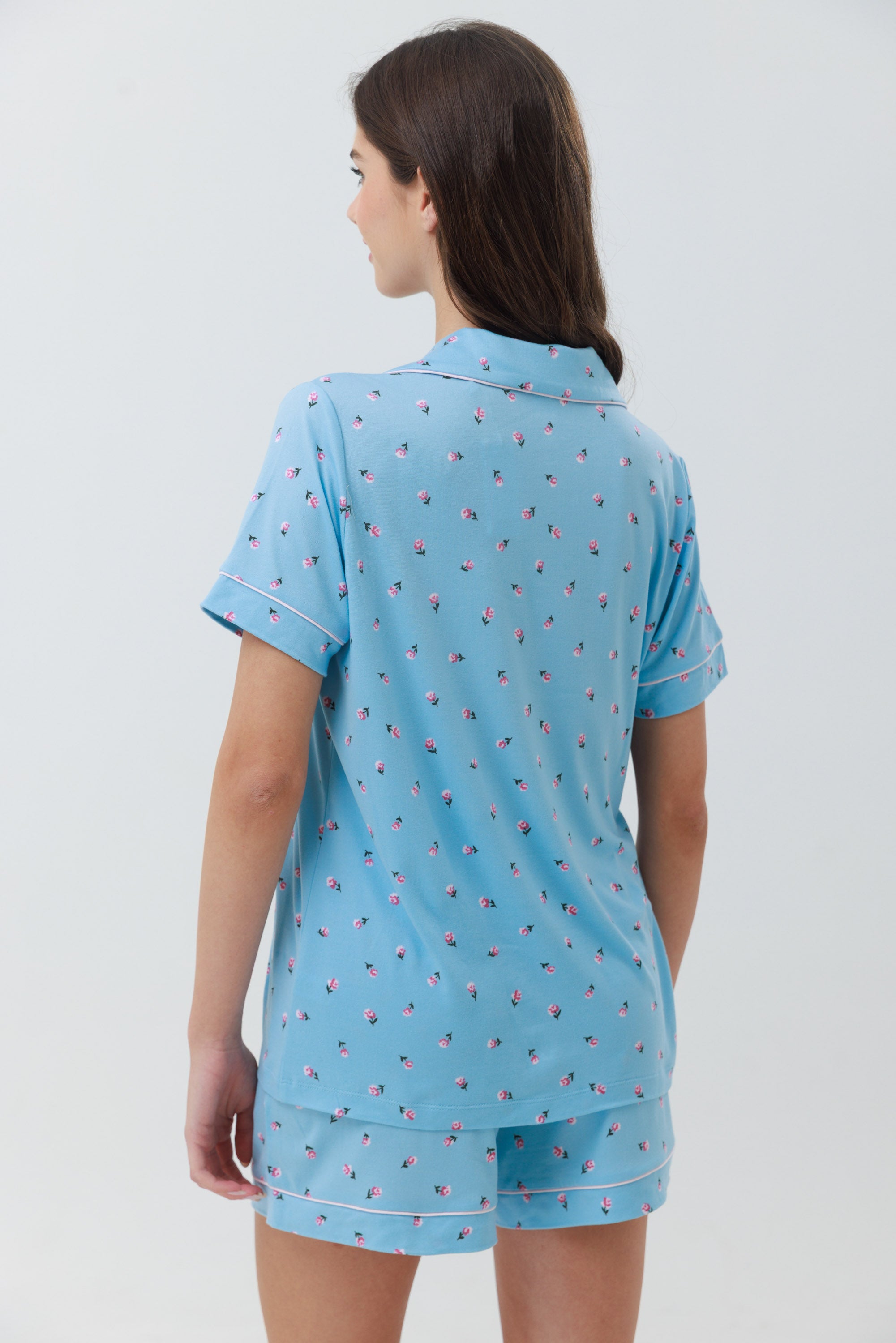 סט פיג'מה פרחונית מכופתרת מכנס קצר יאמי