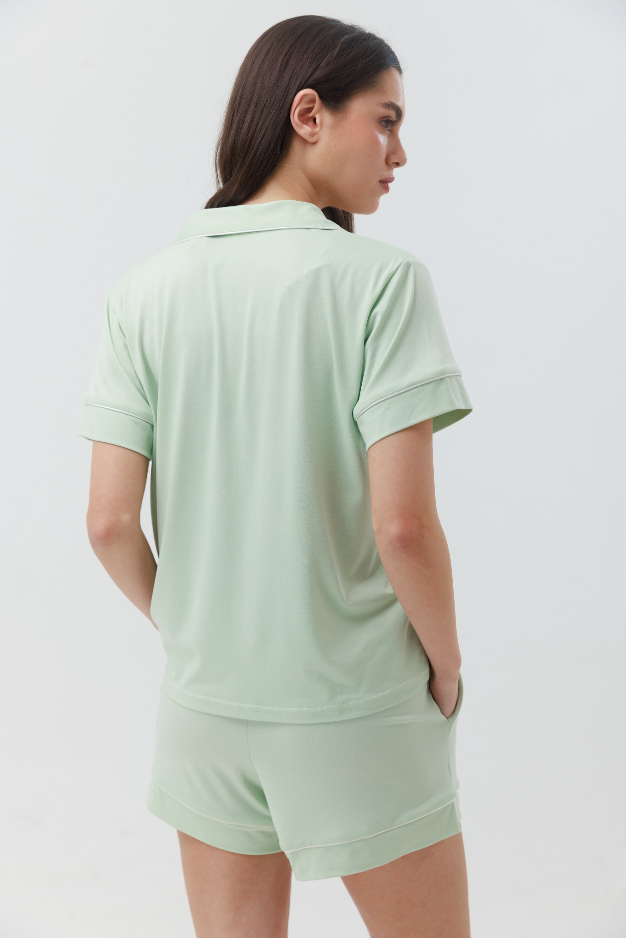 סט פיג'מה יאמי מכופתרת מכנס קצר